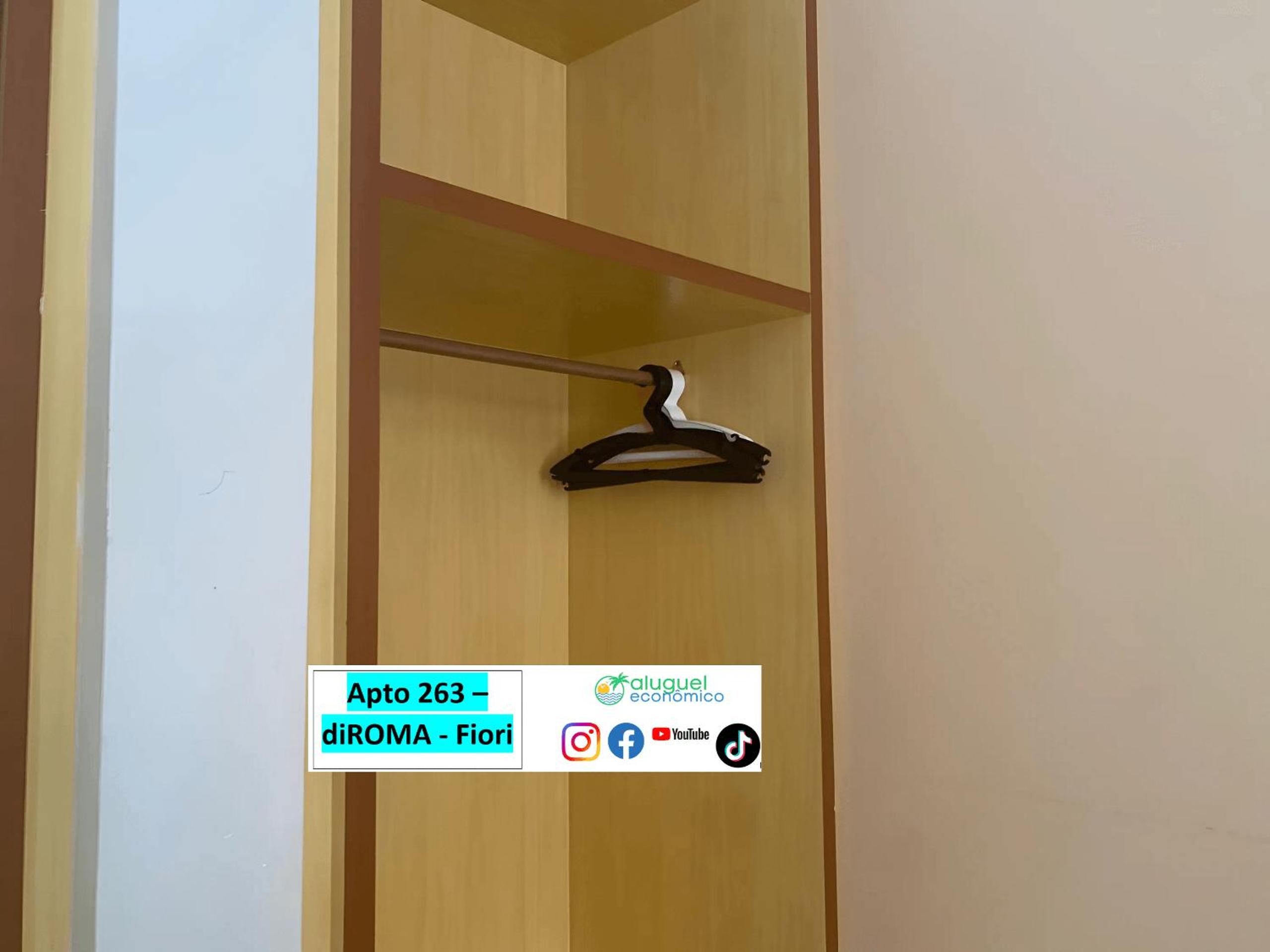 One-Bedroom Apartment - Photo 35
