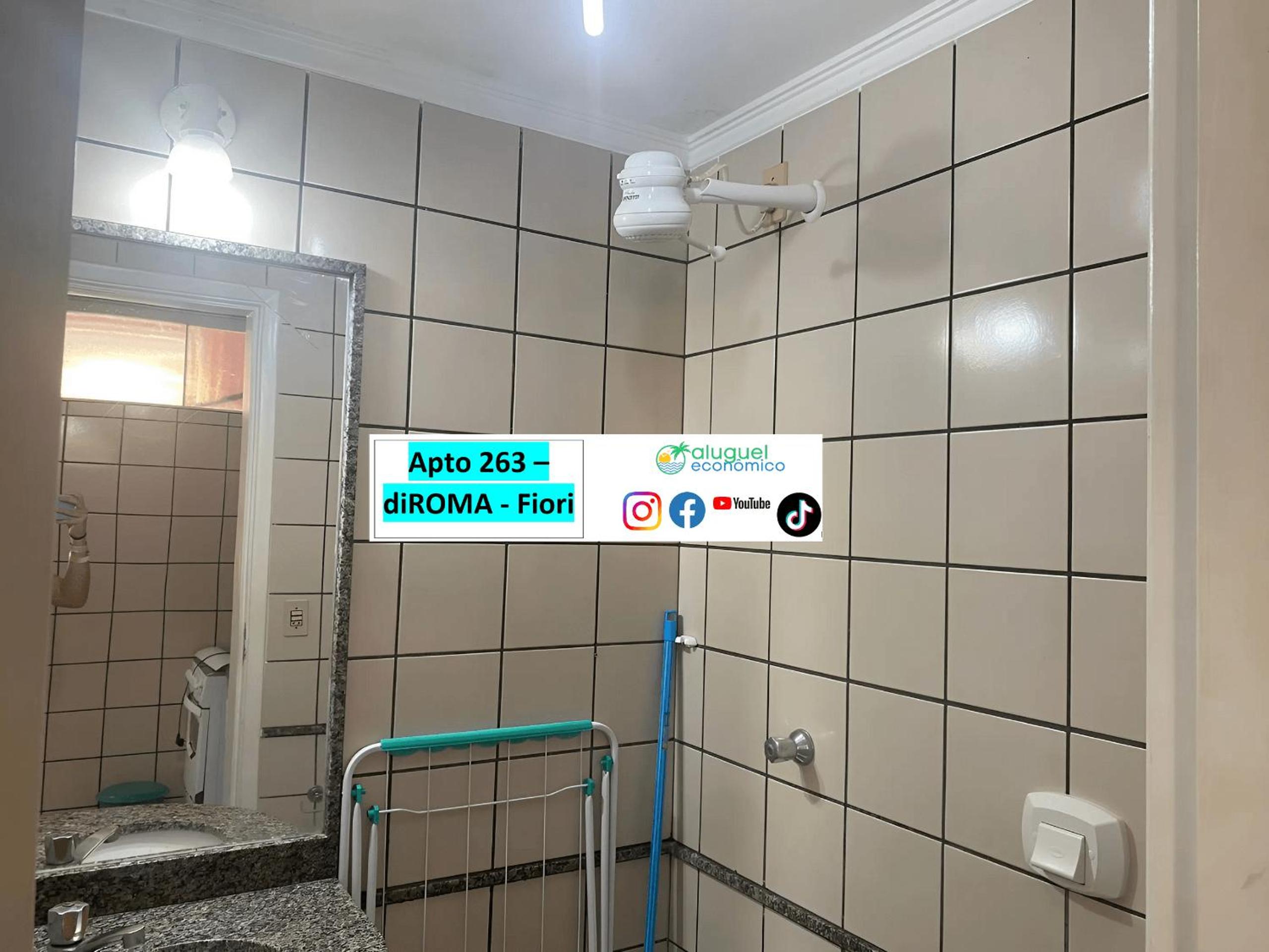 One-Bedroom Apartment - Photo 41