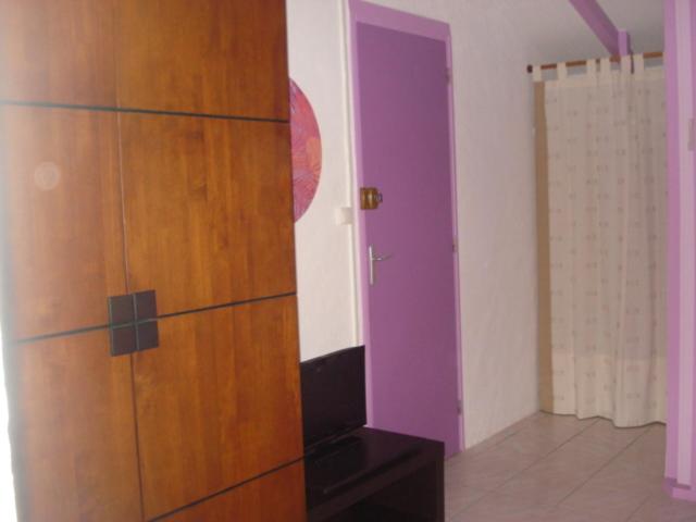 Two-Bedroom House photo 2