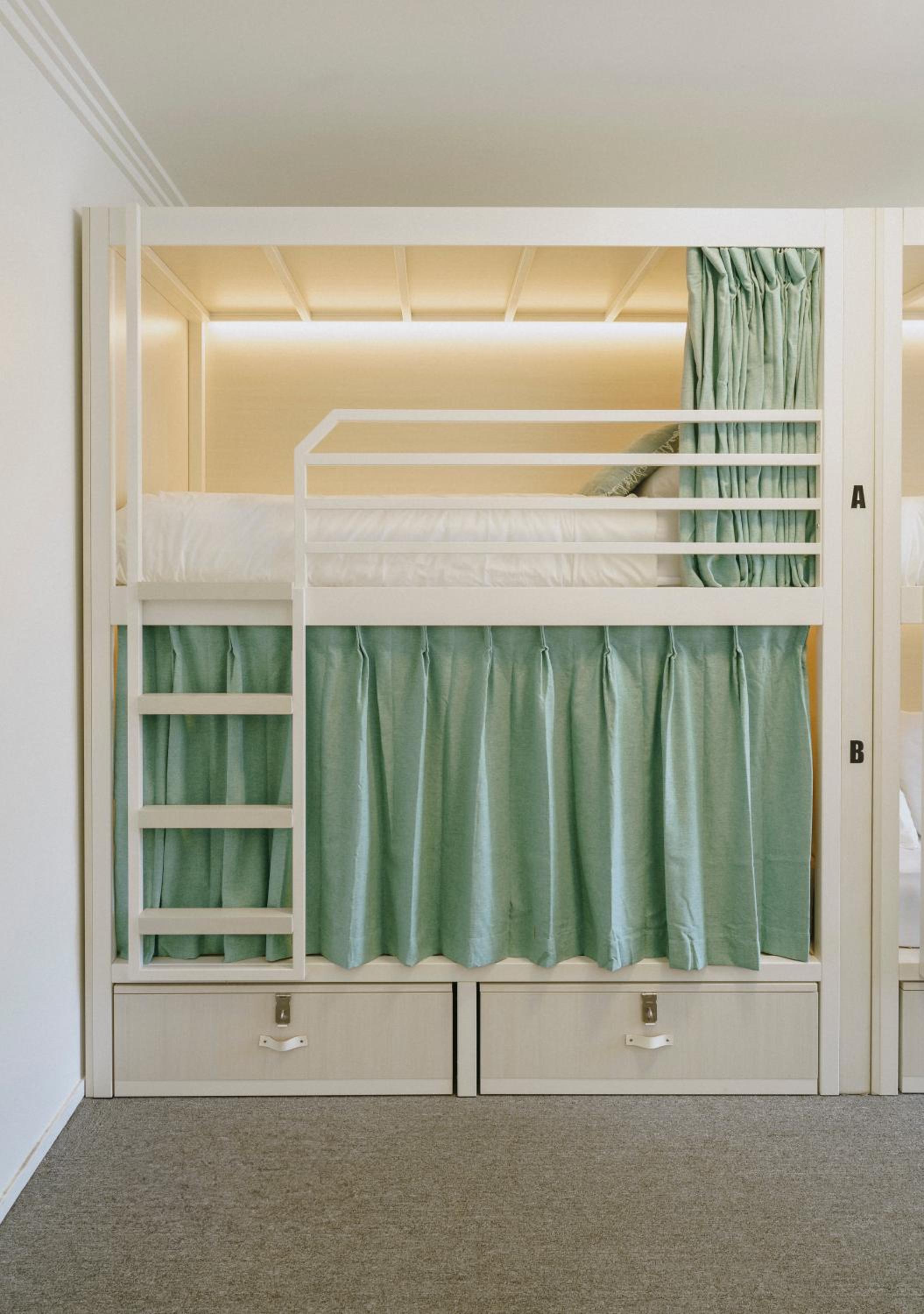 Bed In 6-Bed Female Dormitory Room photo 1