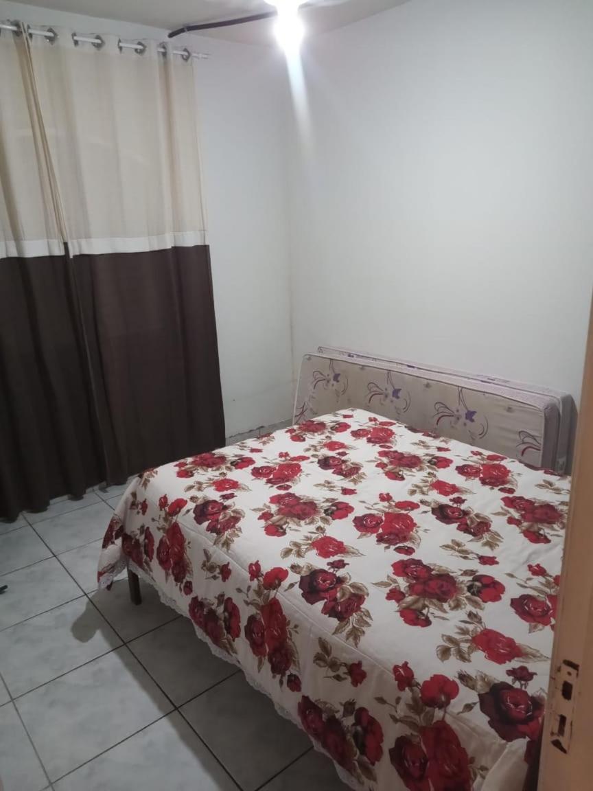 One-Bedroom House photo 1