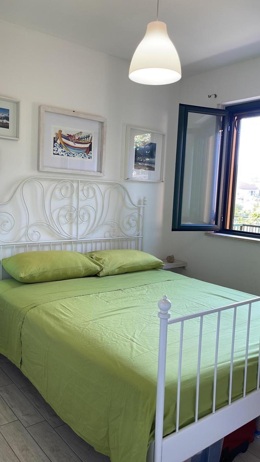 One-Bedroom House photo 3