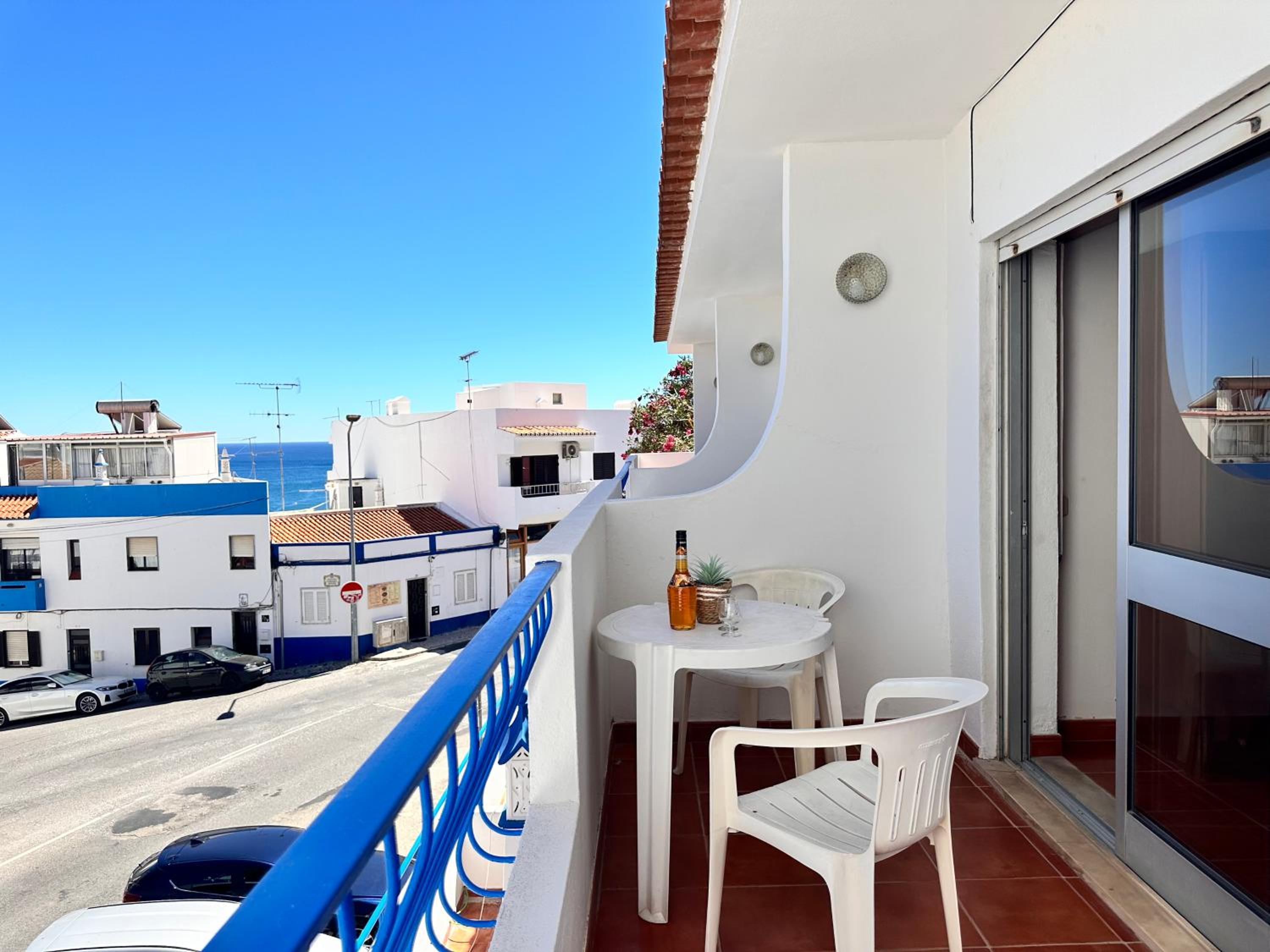 Superior Double or Twin Room with Terrace - Photo 7