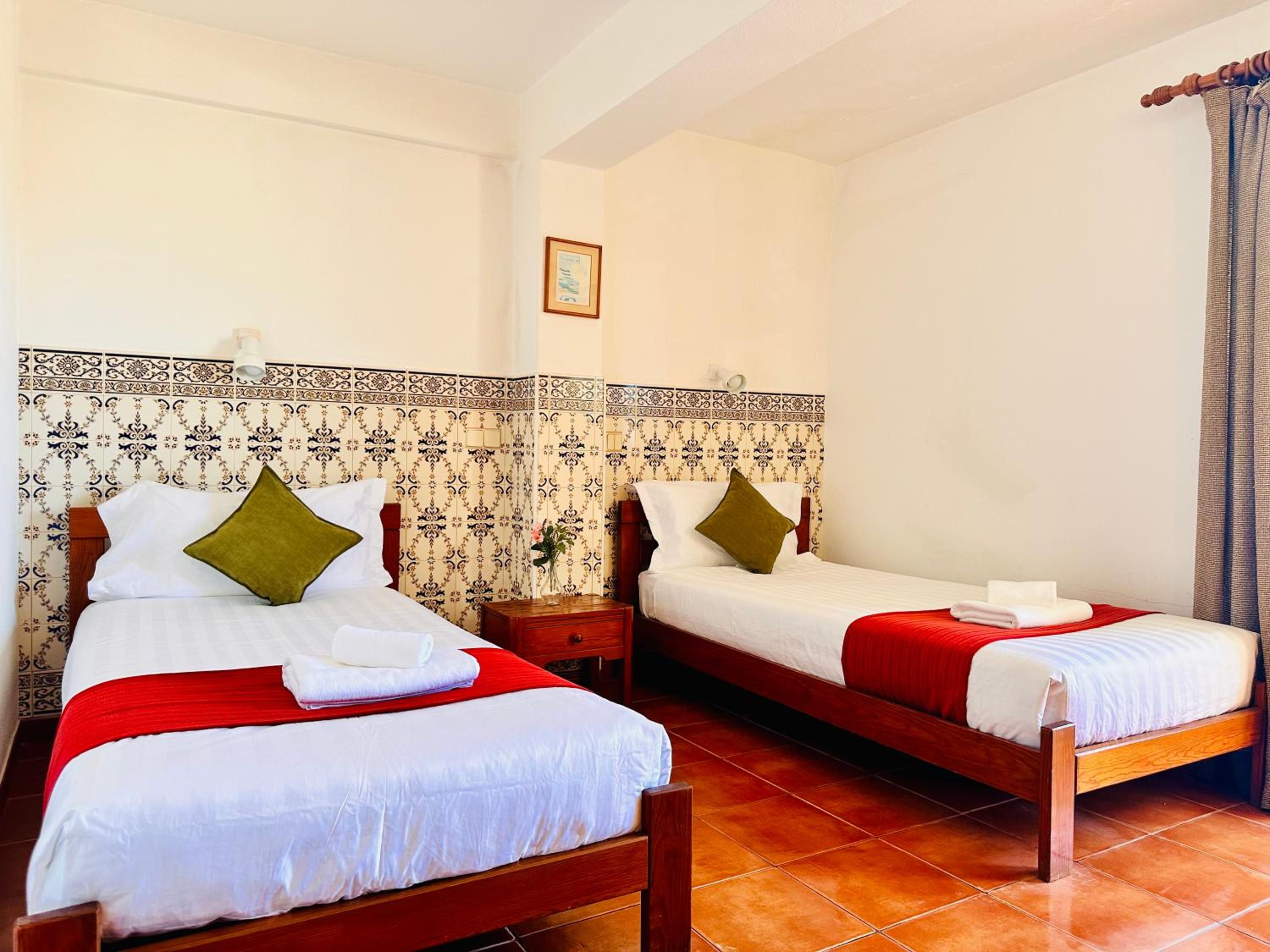 Superior Double or Twin Room with Terrace - Photo 4