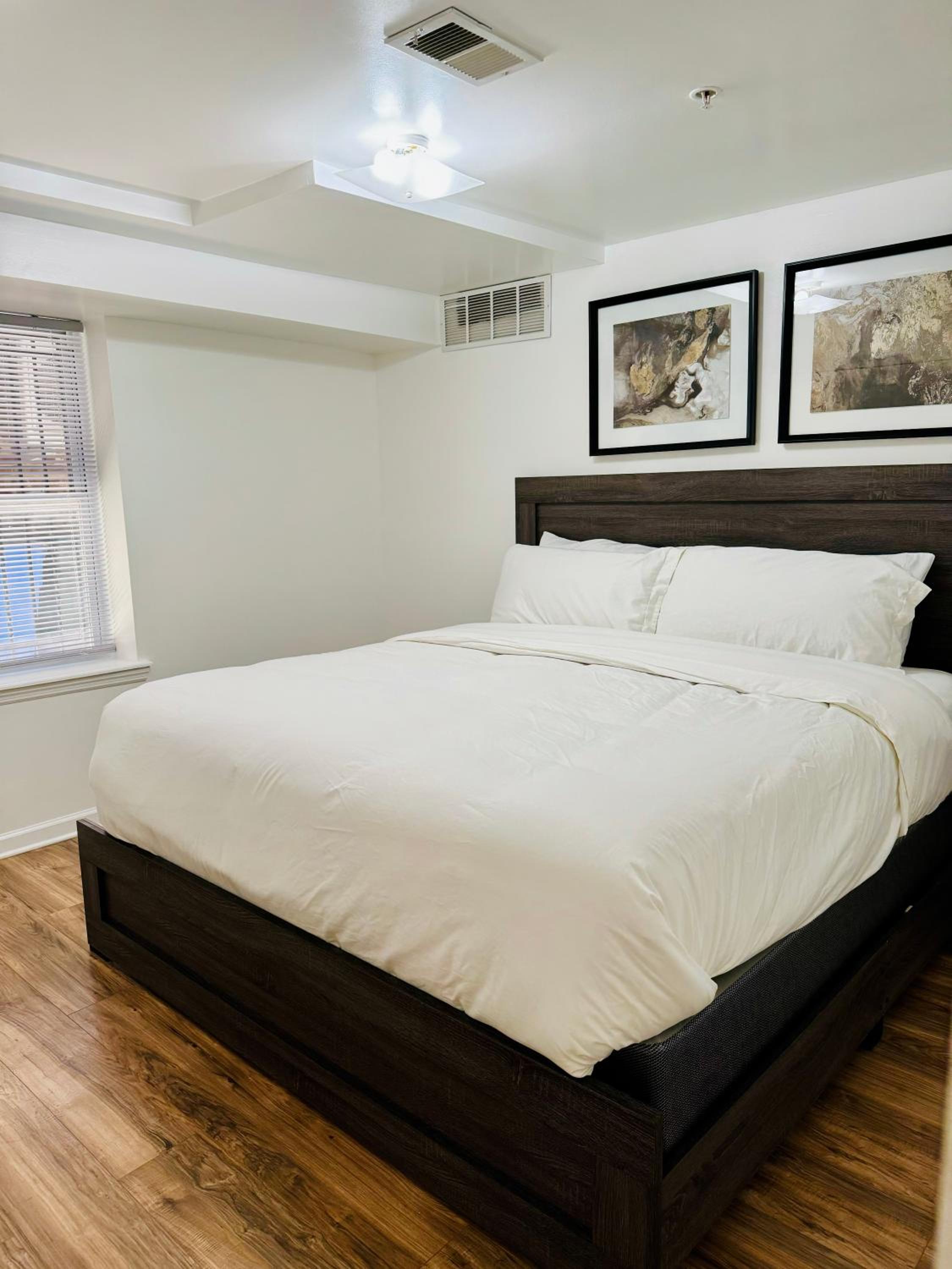 Two-Bedroom Apartment photo 2