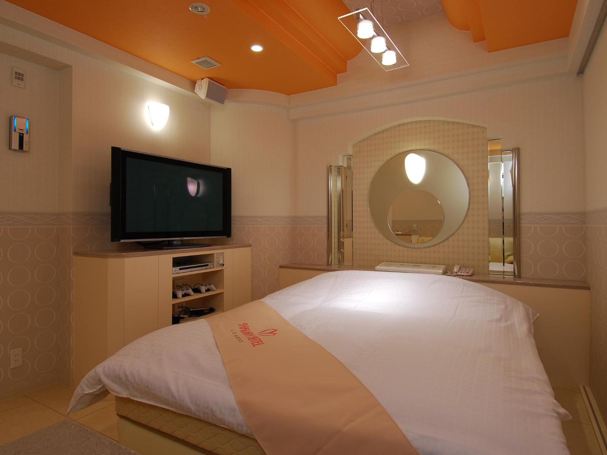Standard Double Room - Smoking (One Bed)