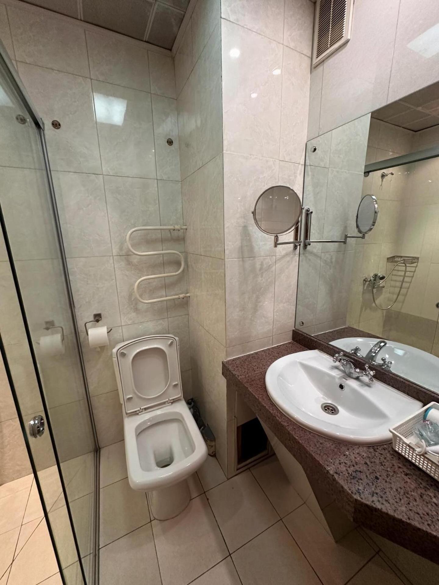 Budget Double Room photo 3