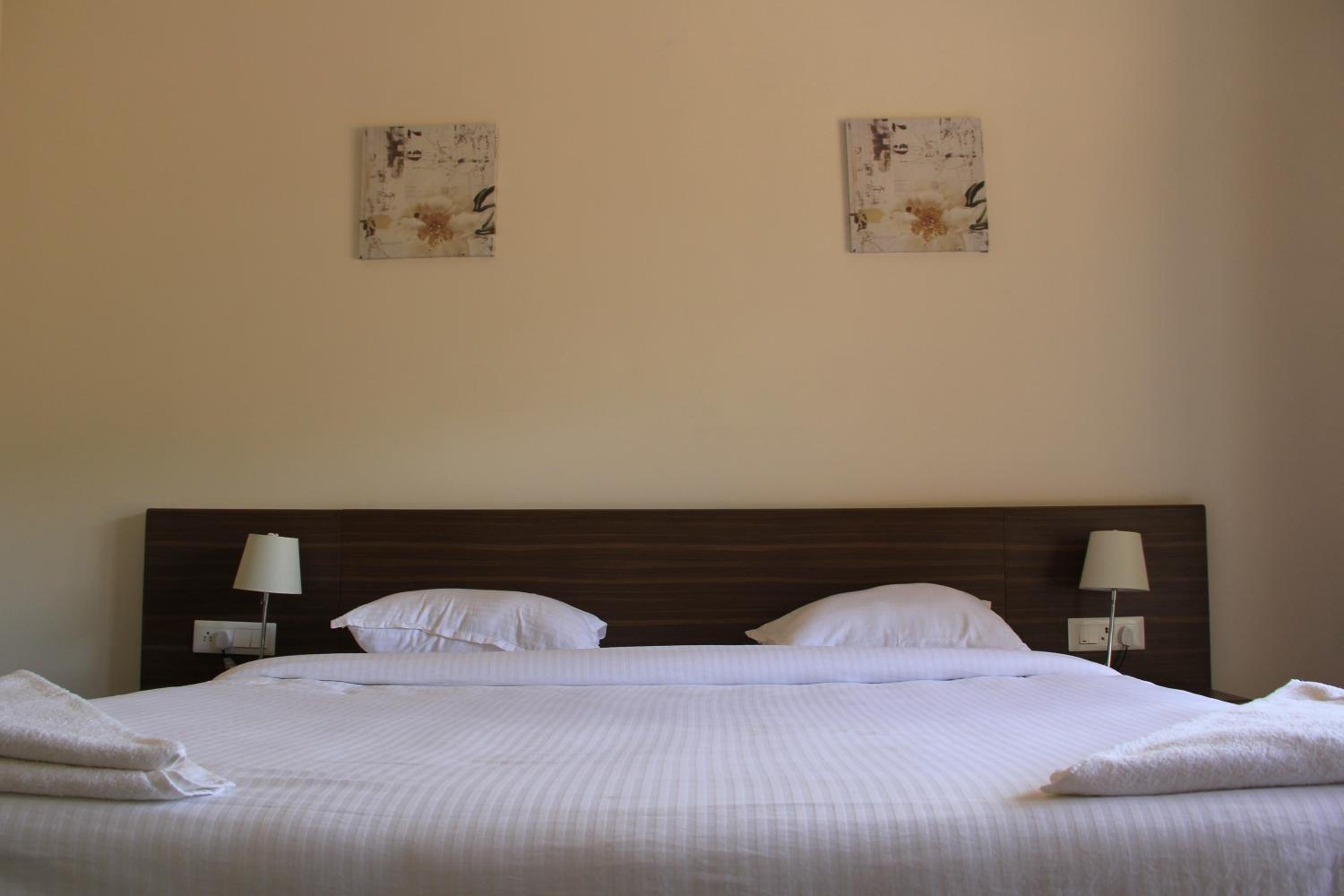 Himalaya Residence - Two Bedroom Apartment with Balcony - Photo 38