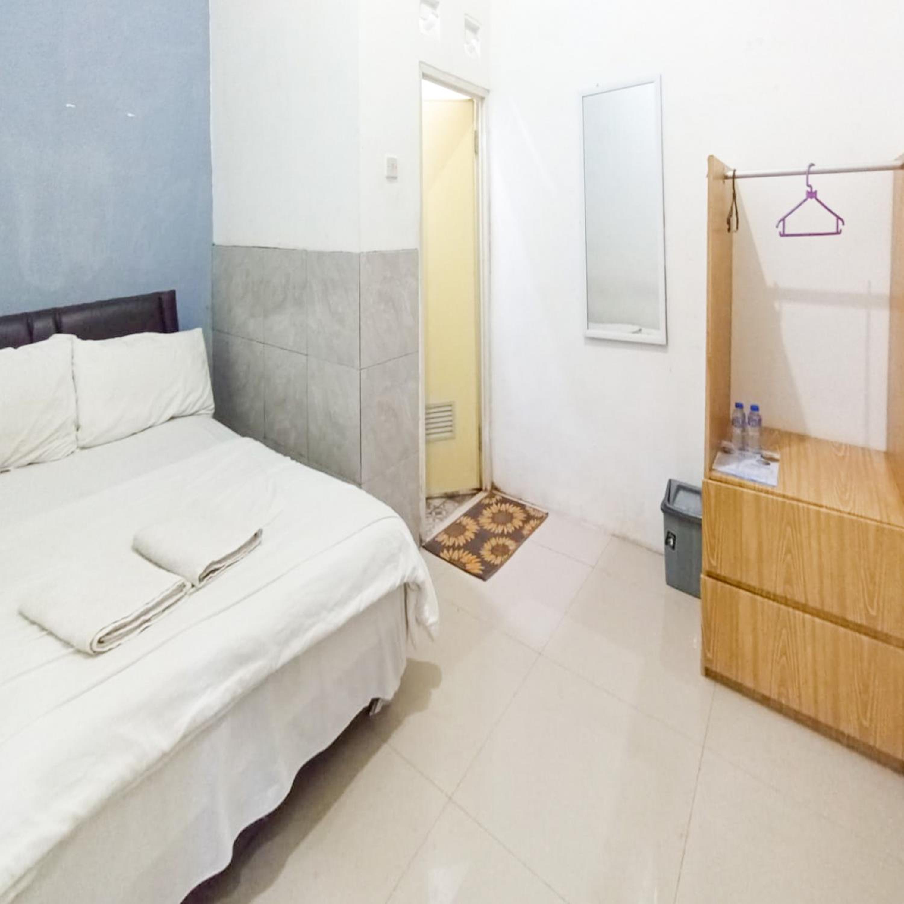 Standard Double Room photo 2
