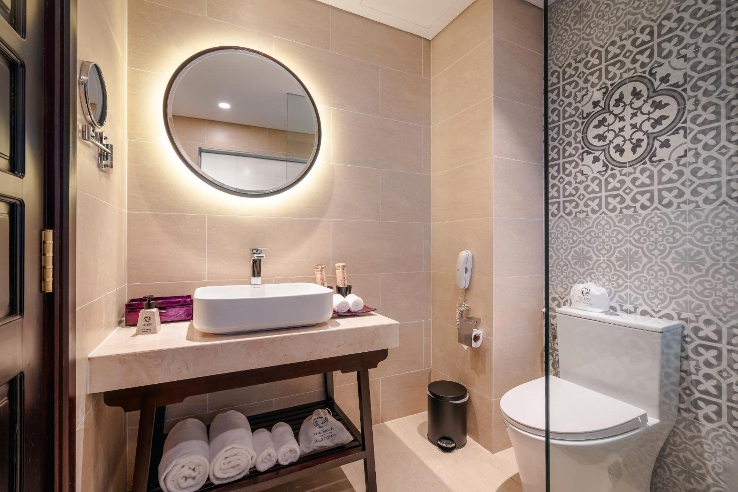 Superior Double Room - Complimentary Daily Mini-bar - Photo 4