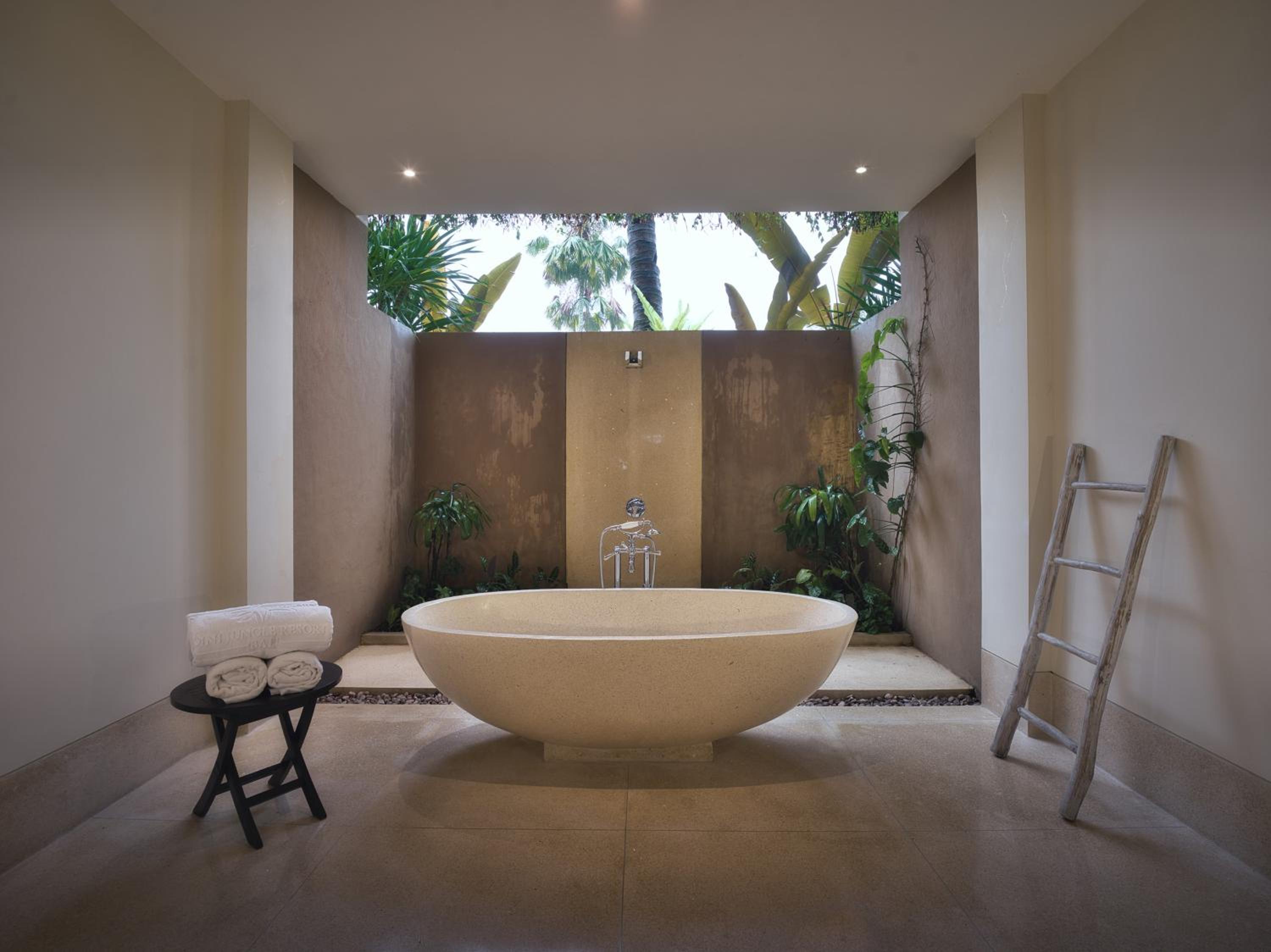 Family Duplex Royal Suite with Free Daily Sunset Yoga and Afternoon Tea photo 2