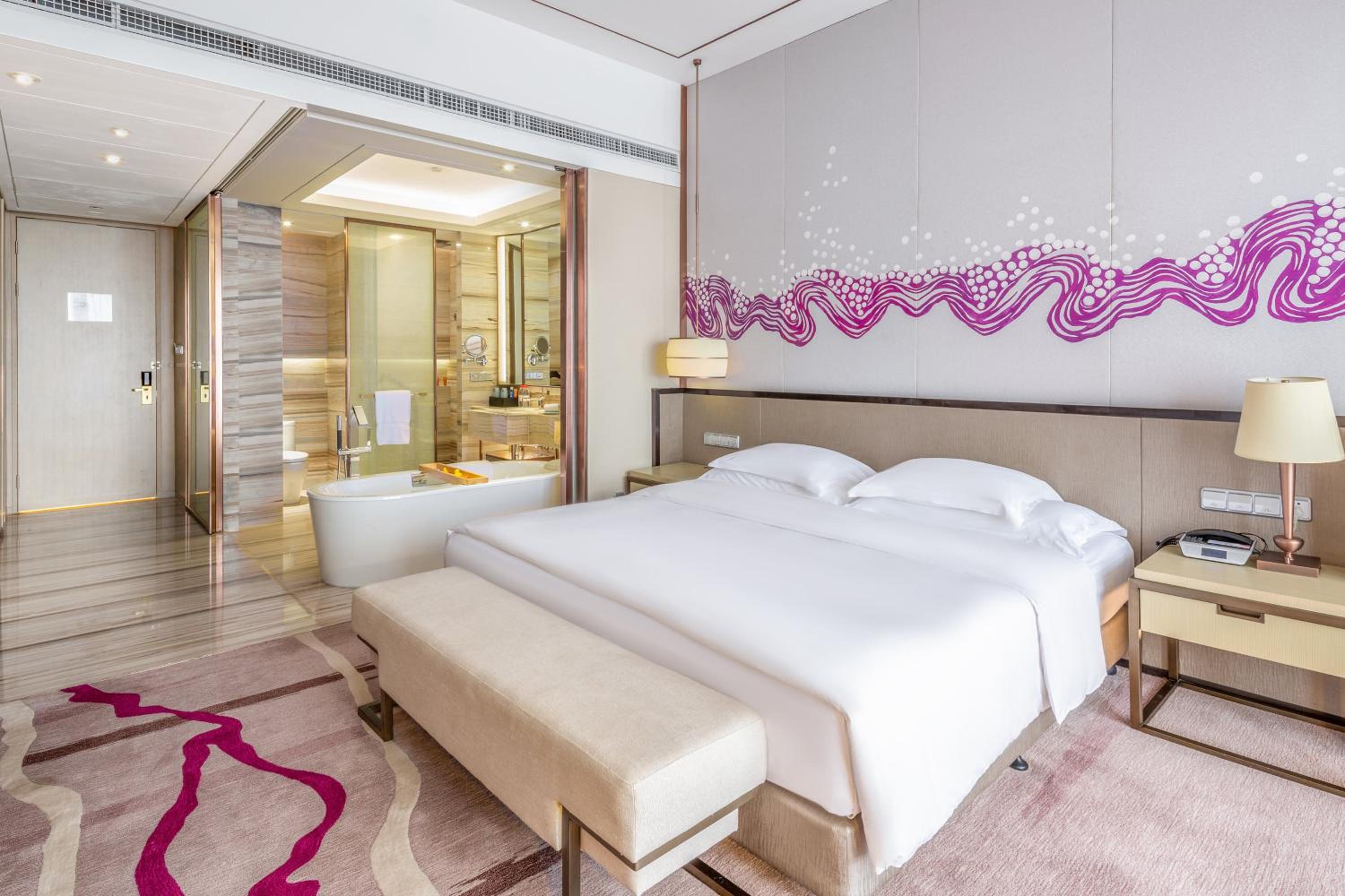 Premium King Room