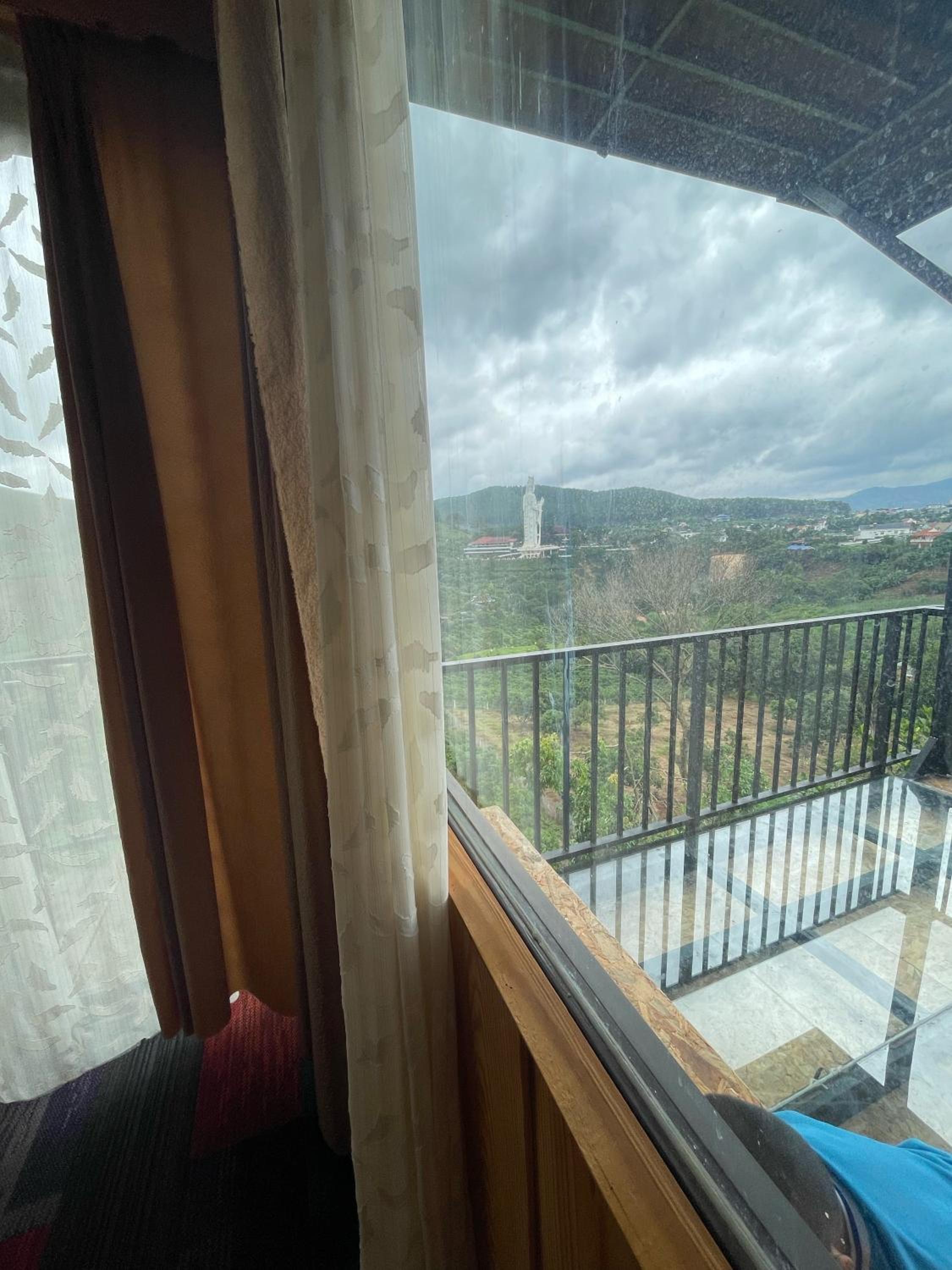 Double Room with Balcony (2 Adults + 1 Child) photo 2