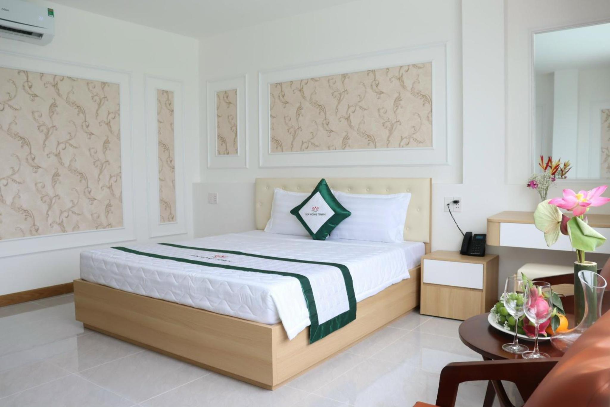 Double Room With Private Bathroom