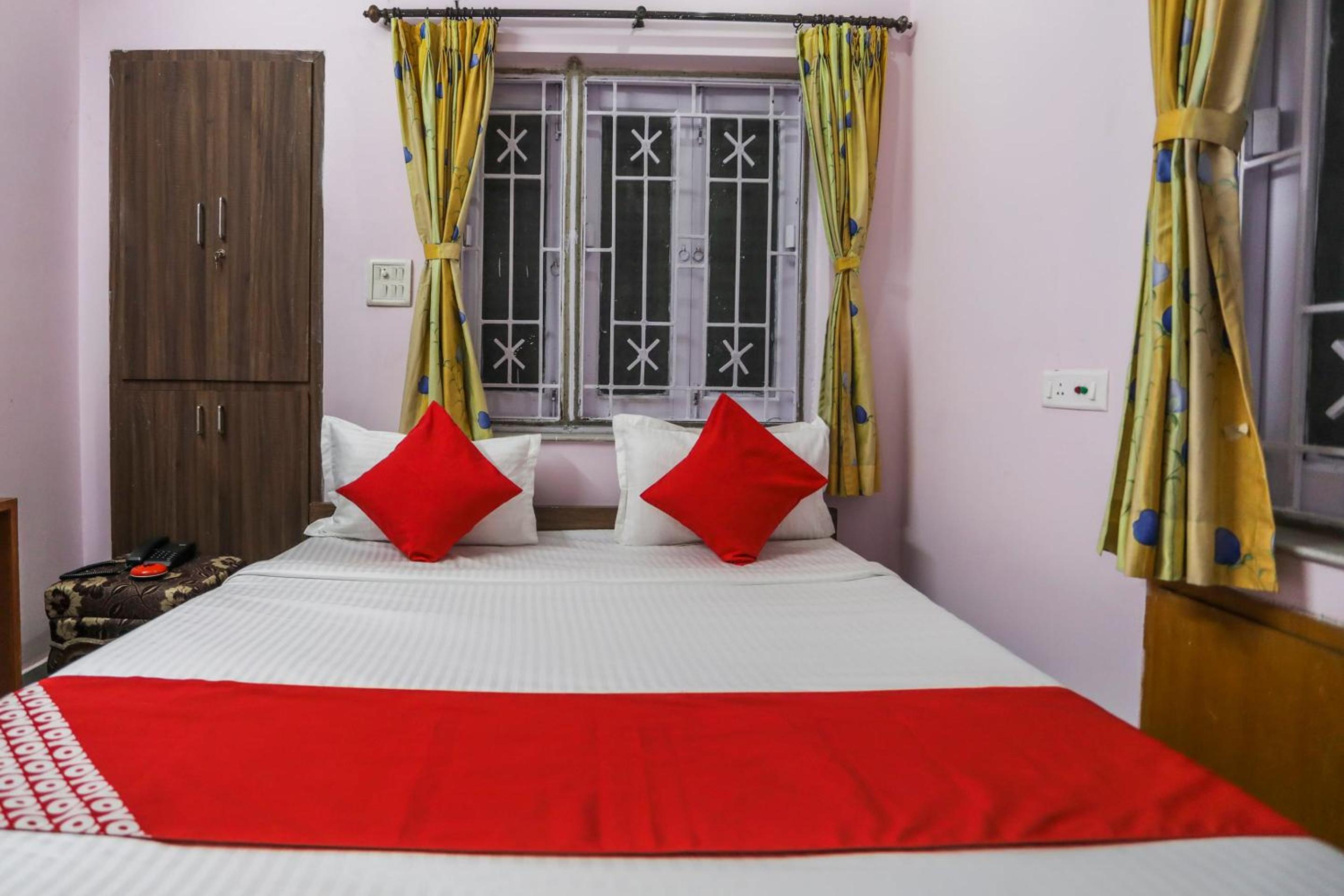 Classic Triple Room photo 2