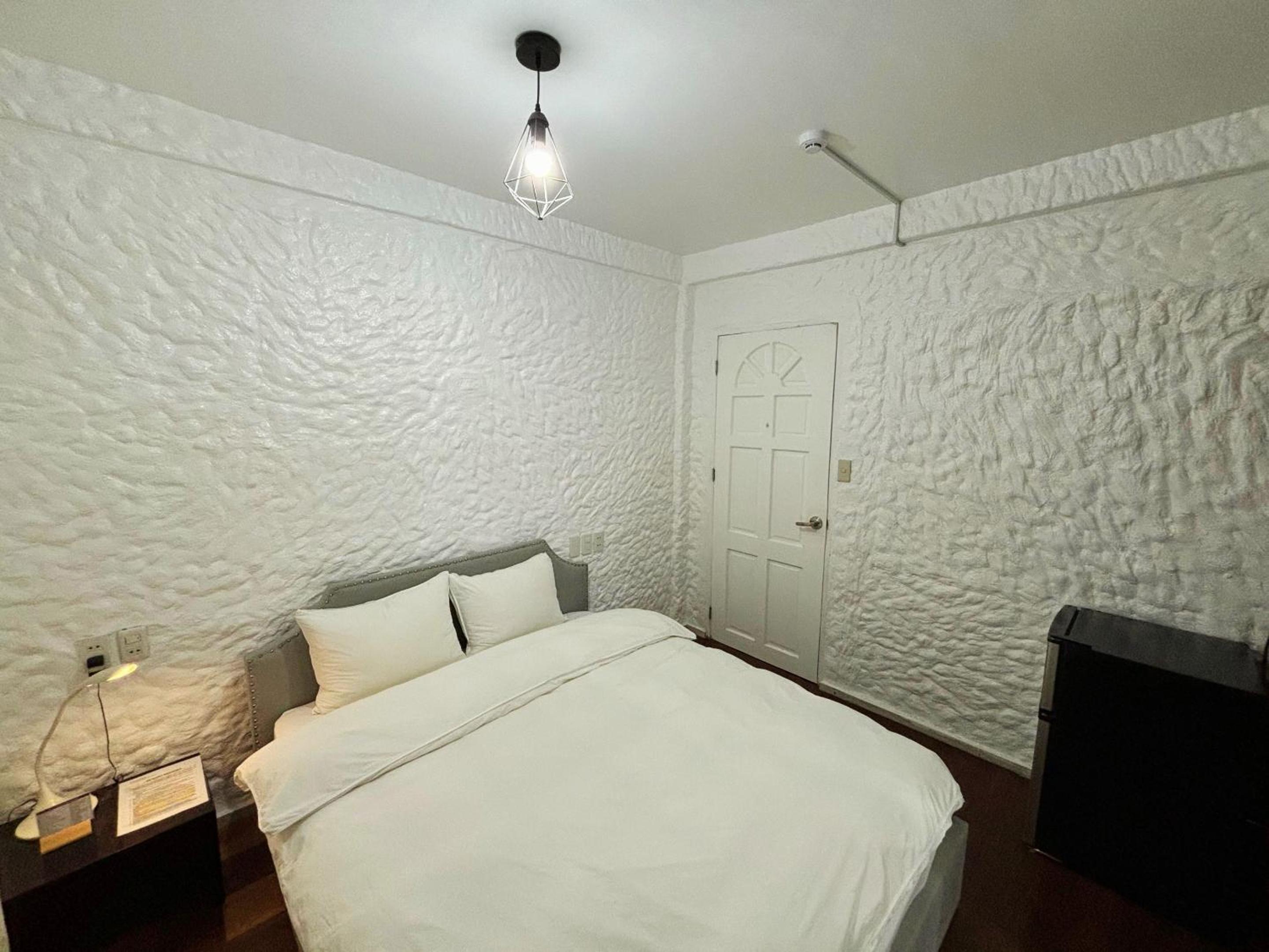 Standard Double Room - Photo 1