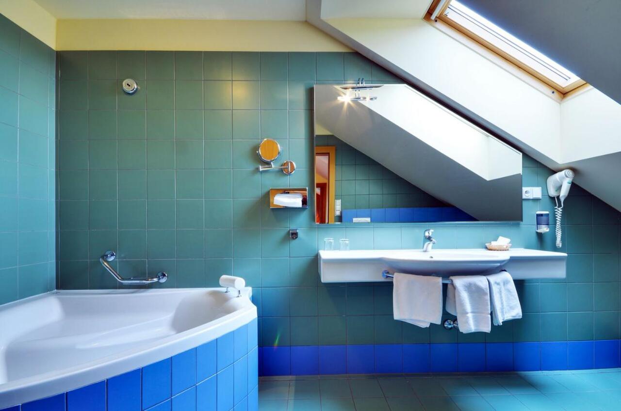 Suite photo 1