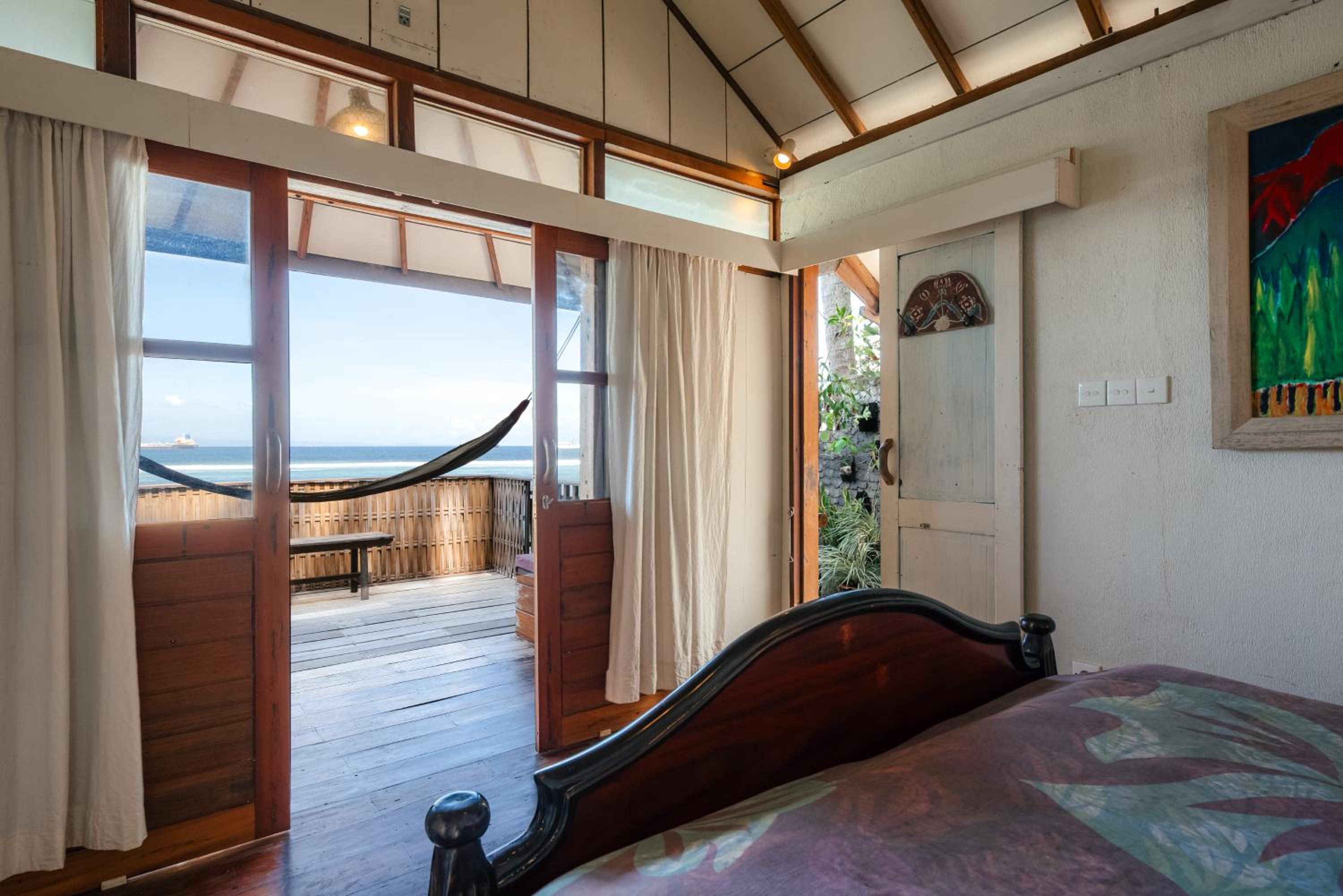 Bungalow - Beach Front photo 2