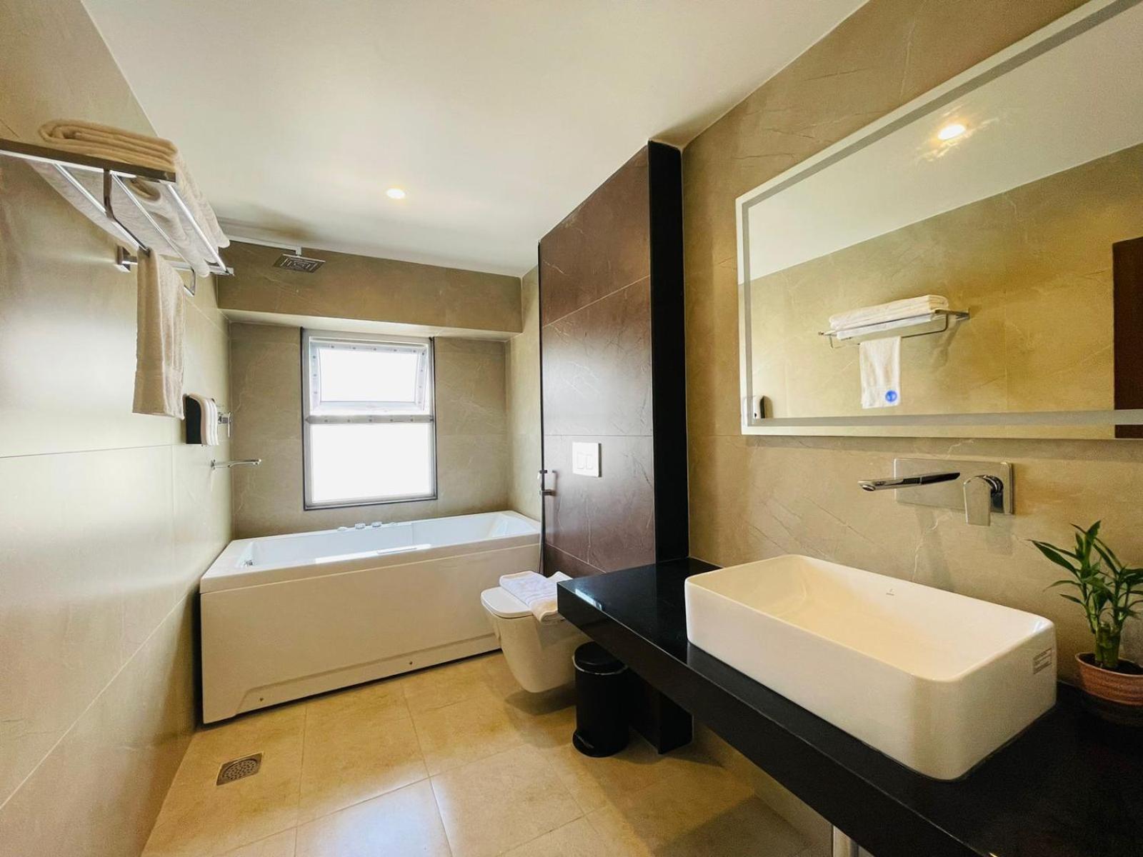 Junior Suite - Photo 8