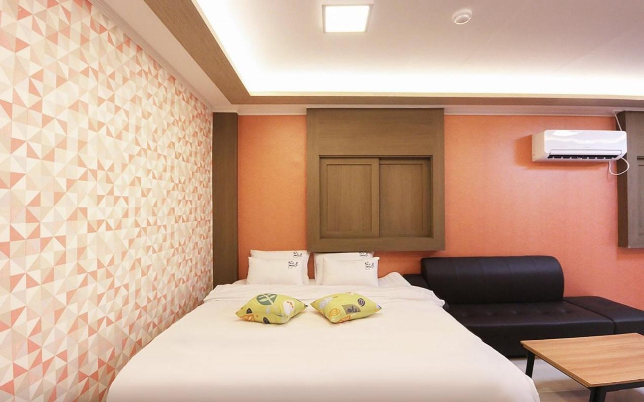 Deluxe Twin Room - Photo 5
