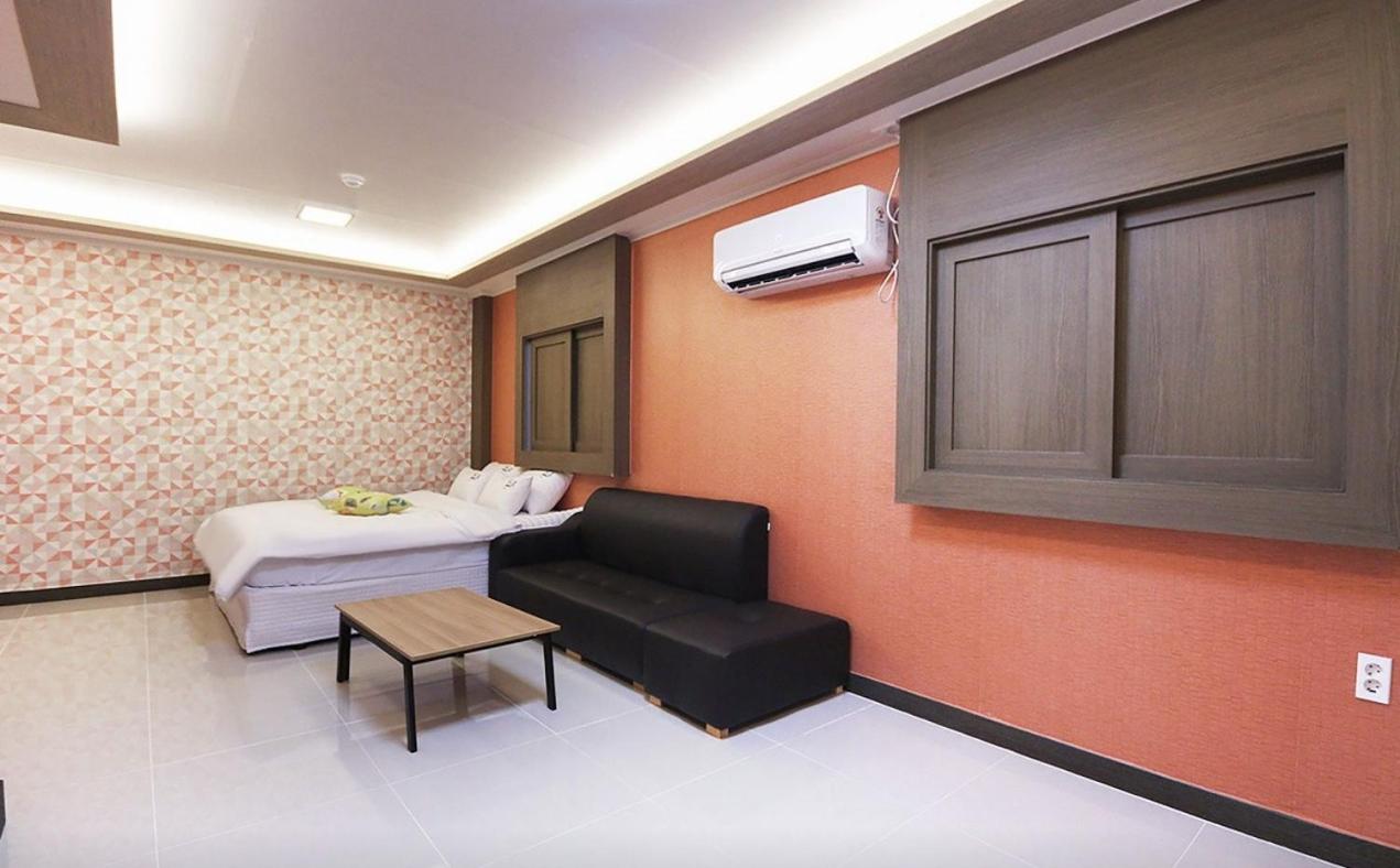 Deluxe Twin Room - Photo 7