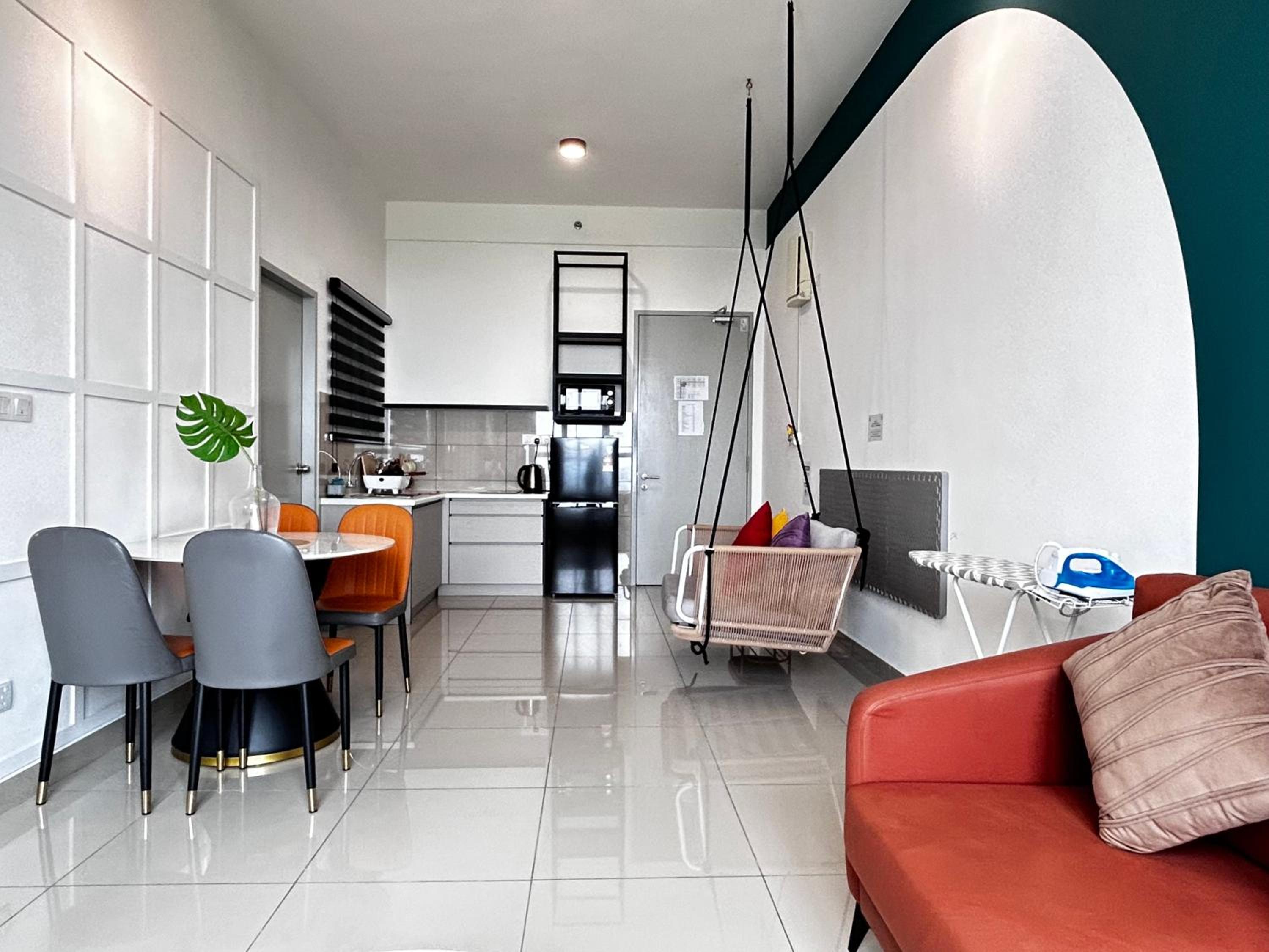 Two-Bedroom Apartment - Photo 3