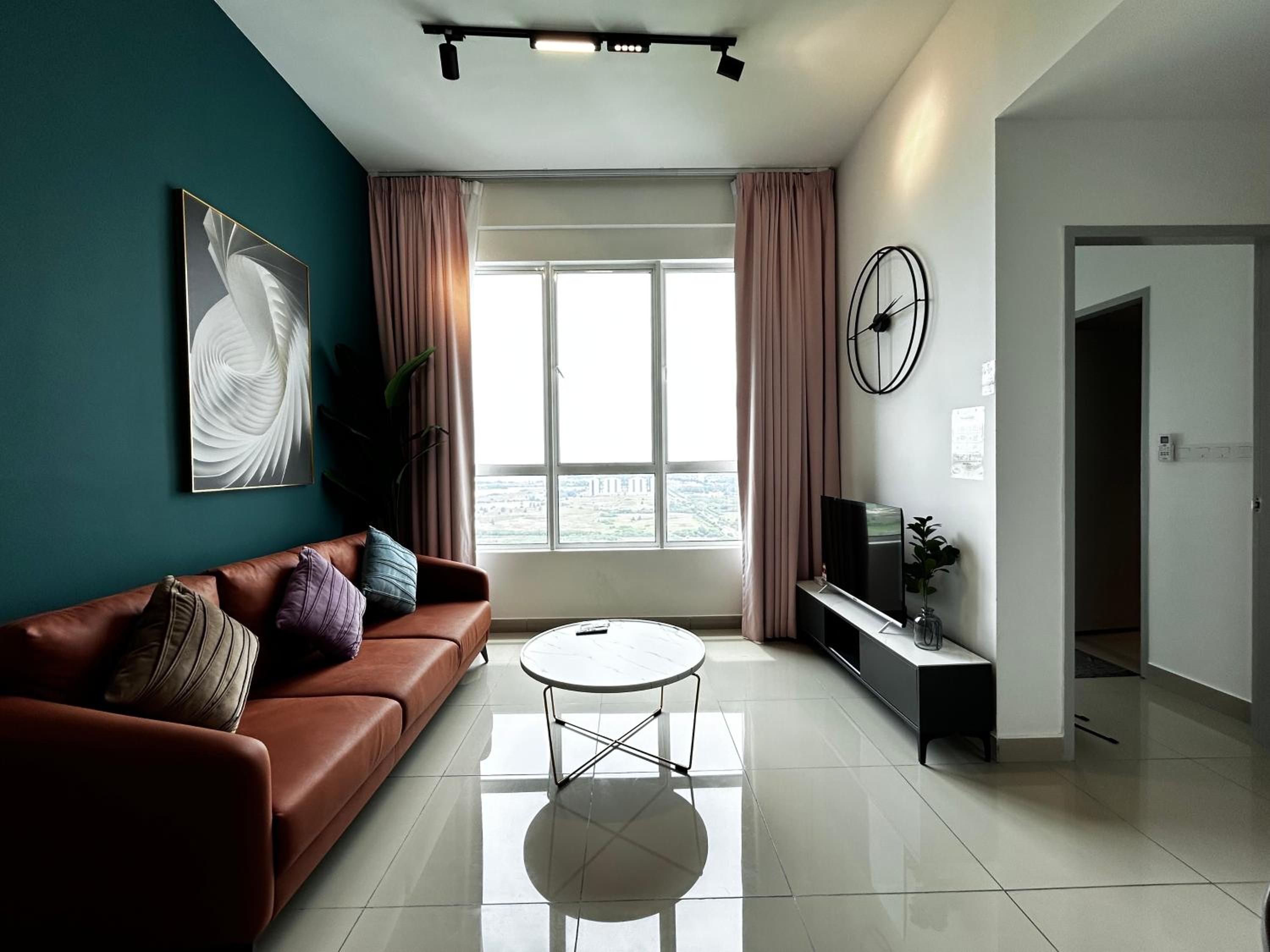 Two-Bedroom Apartment - Photo 5