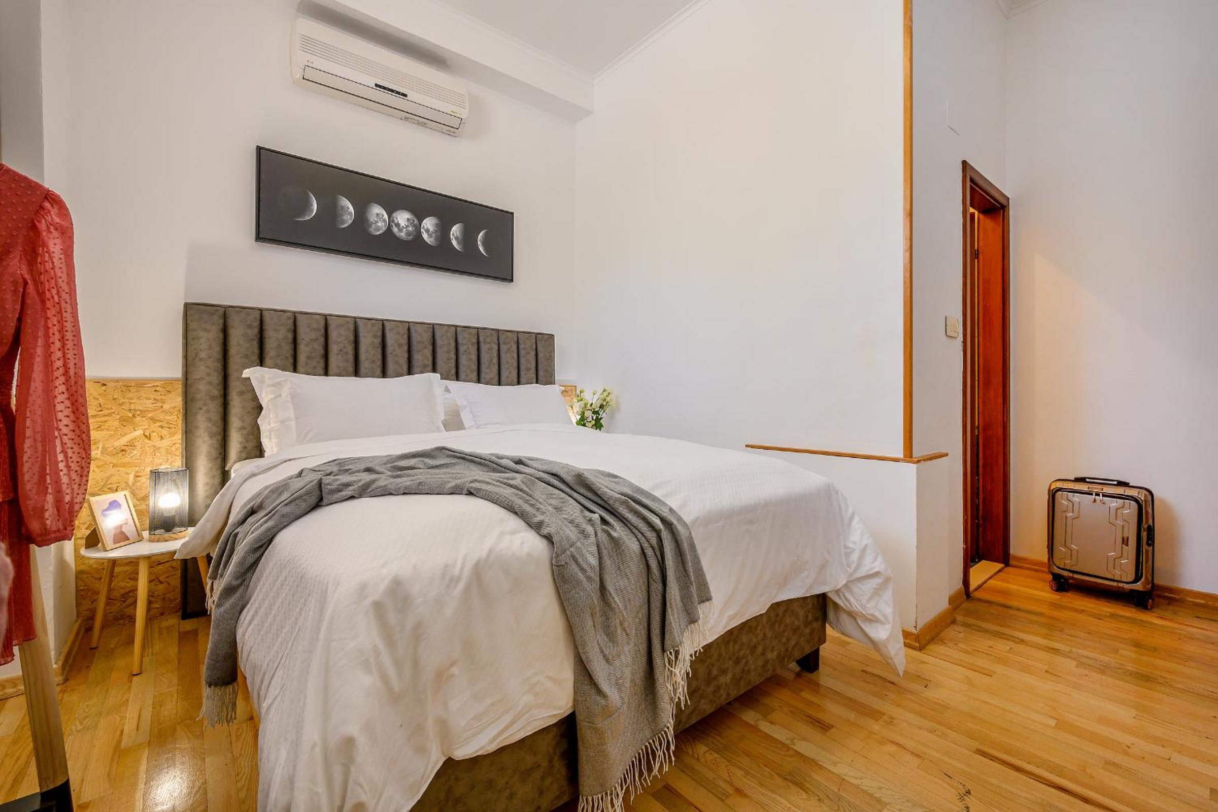 Budget Double Room photo 2
