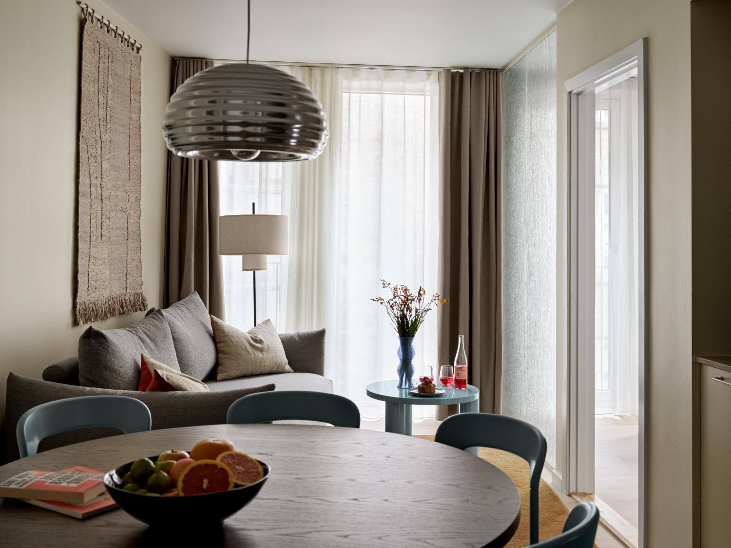 Two-Bedroom Apartment thumbnail 6