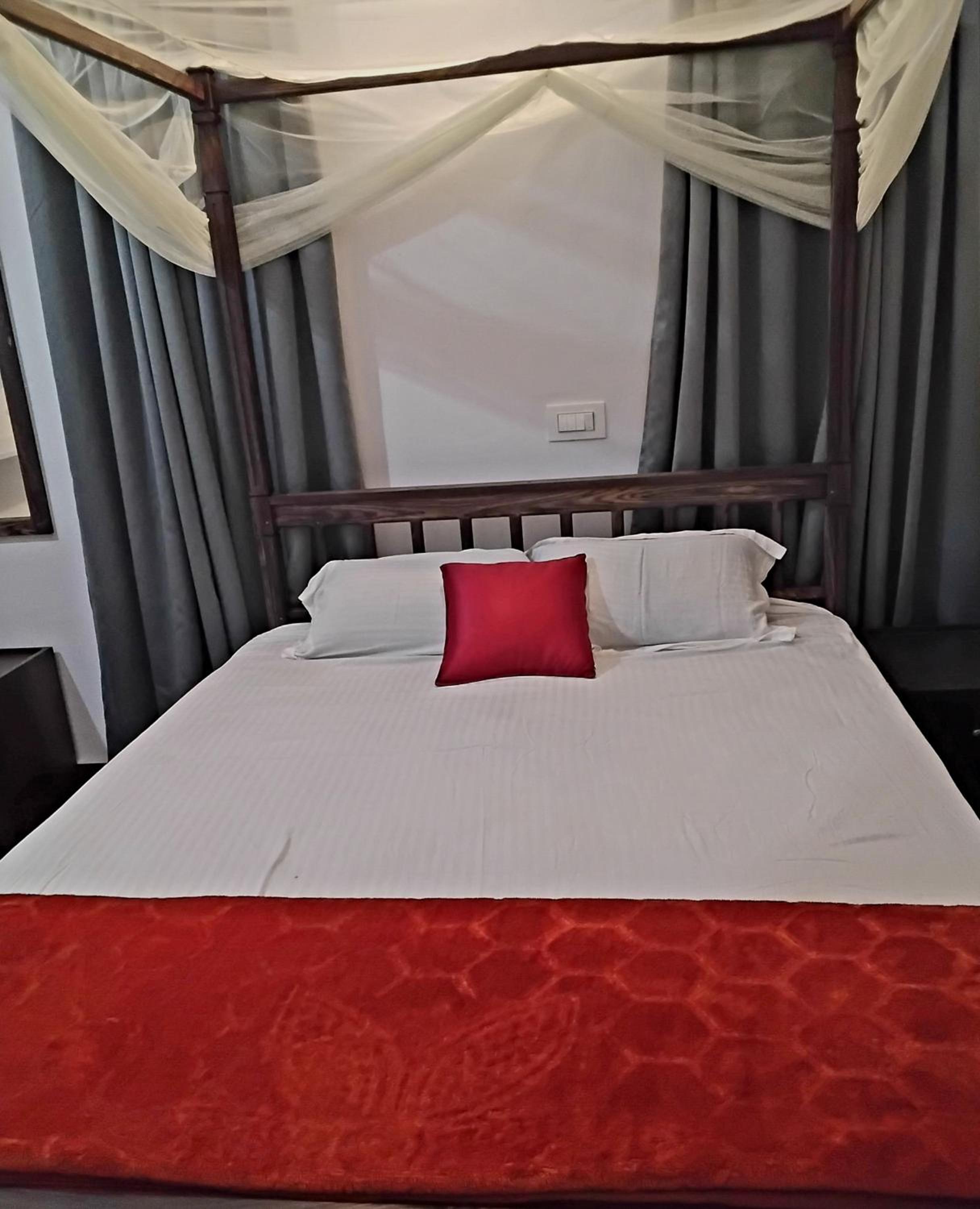 Double Room with Balcony photo 2