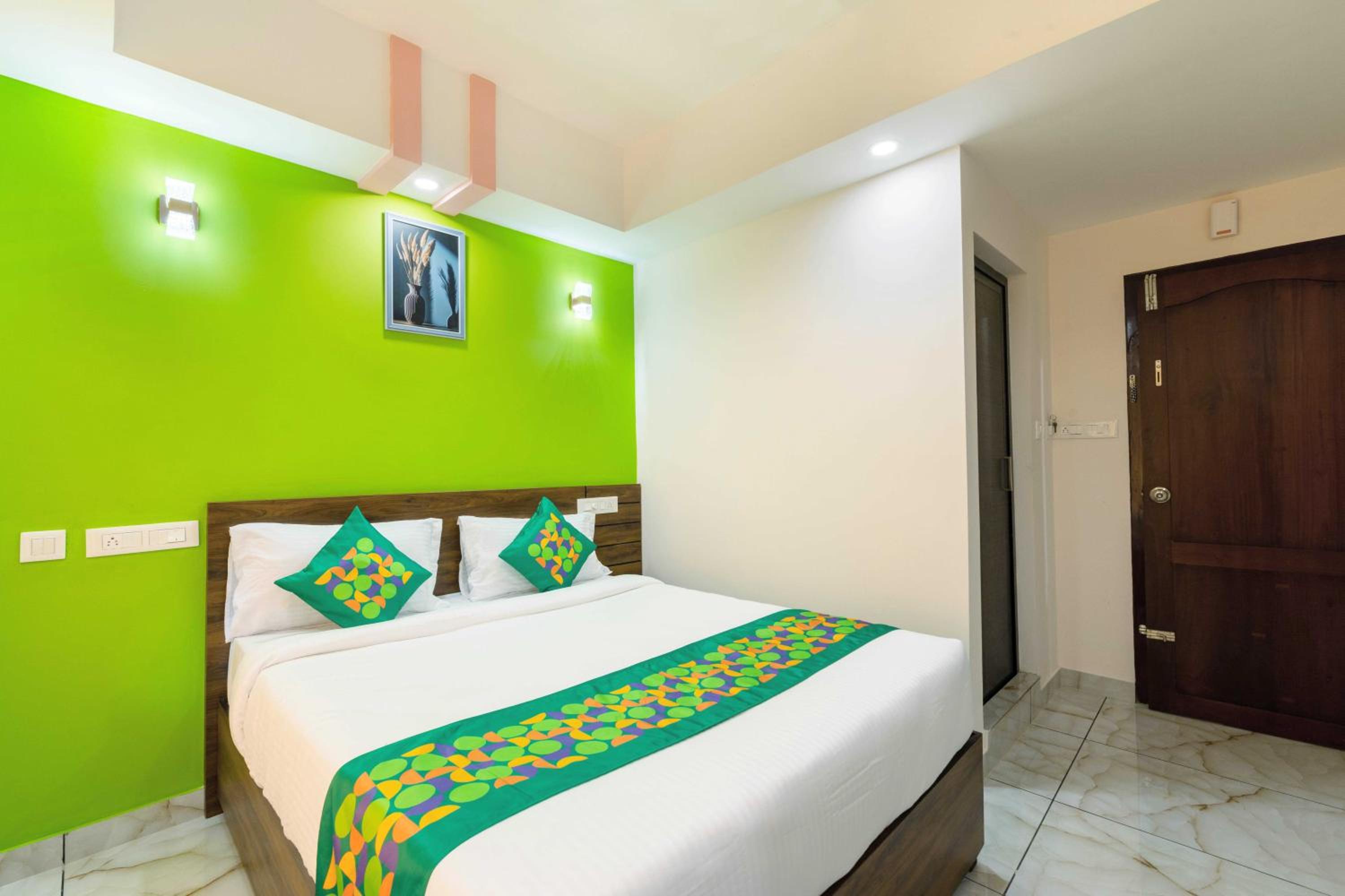 Economy Room photo 3