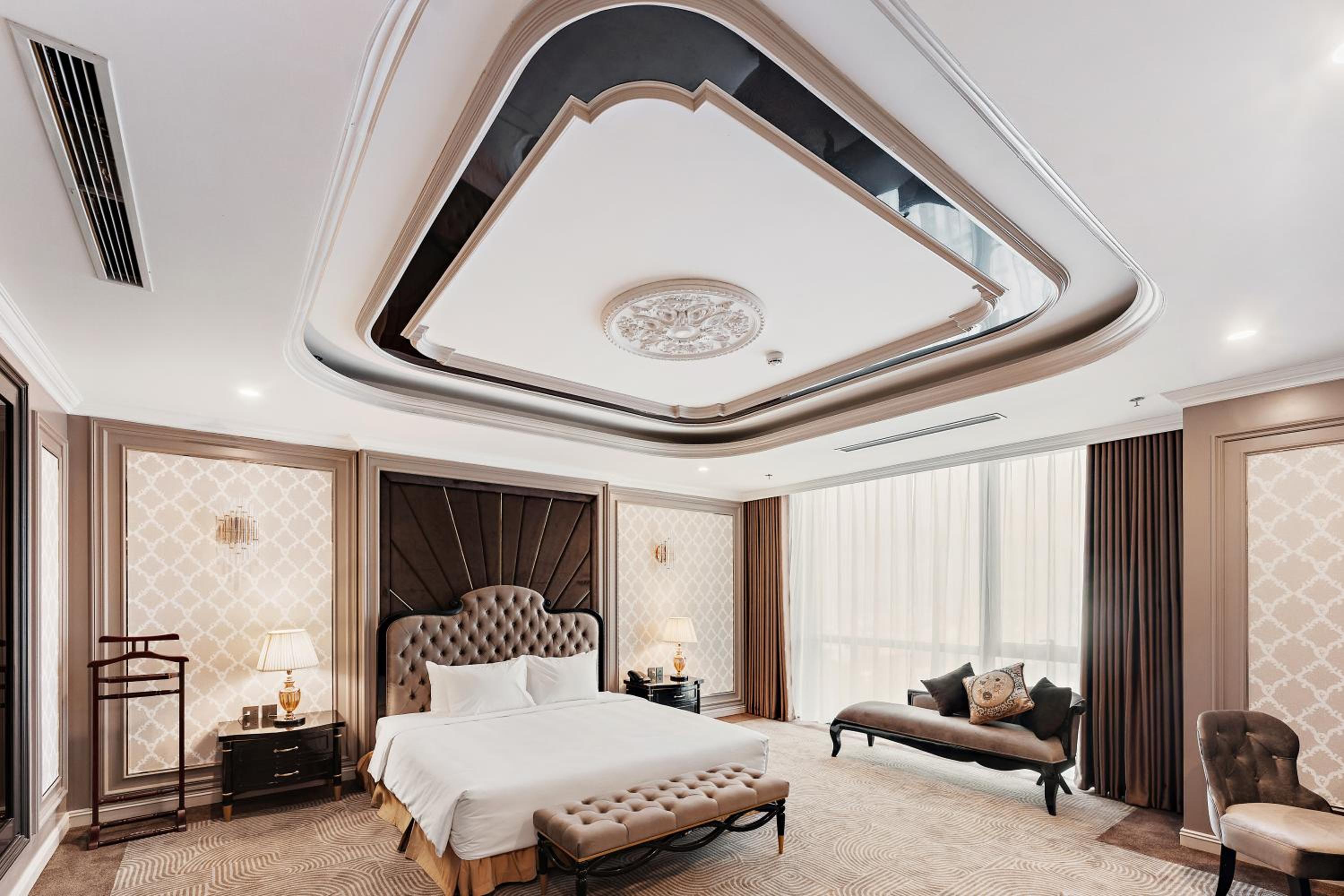King Suite photo 3
