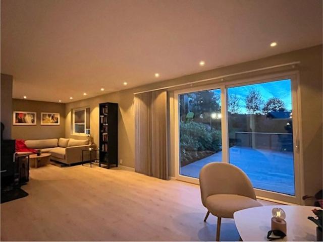 Four-Bedroom House photo 1