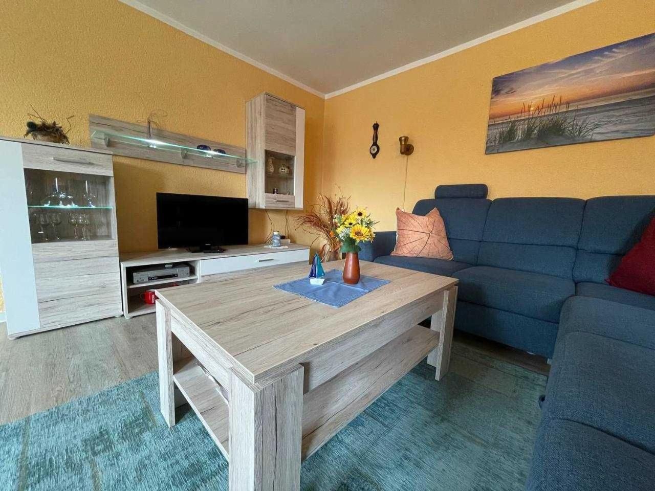 One-Bedroom House photo 2