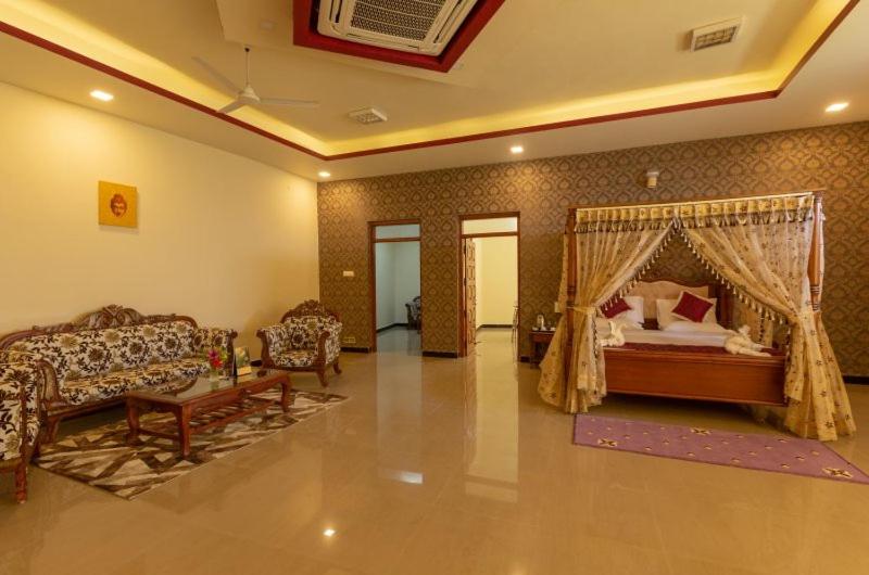 Deluxe Suite photo 3