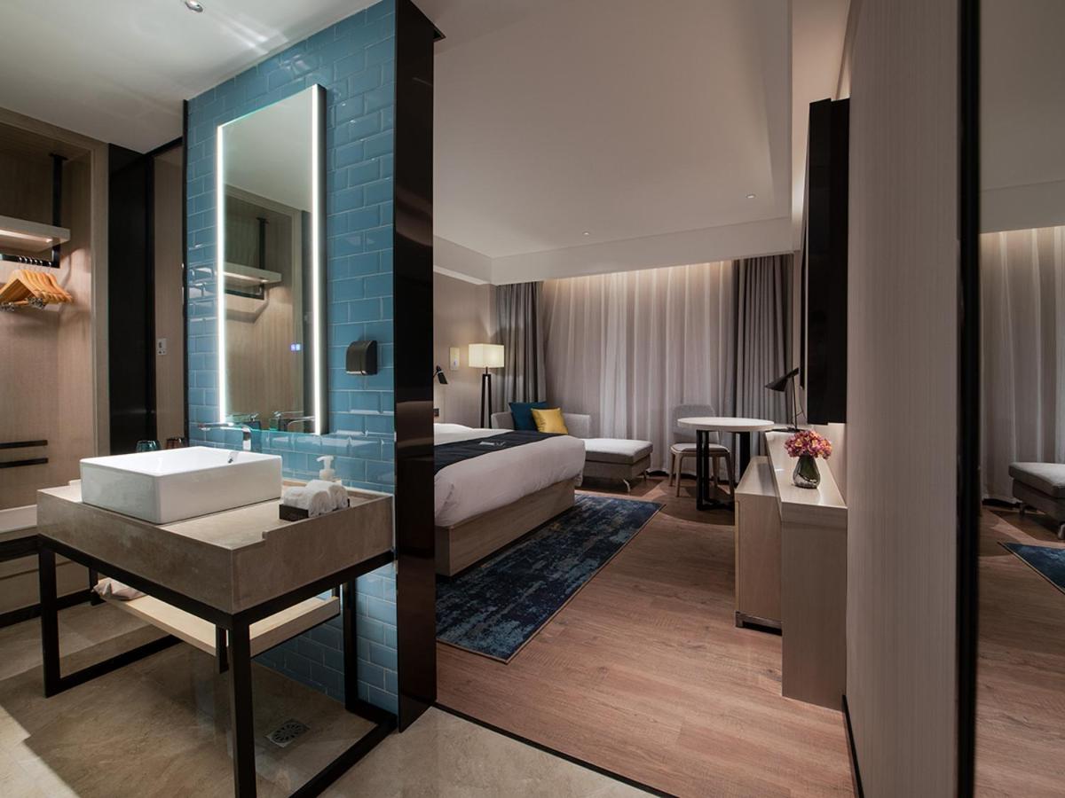 Deluxe Double Room With Shower photo 3