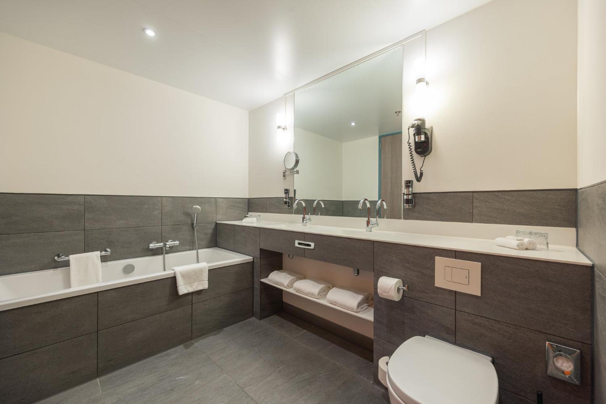 Leonardo Hotel Amsterdam Rembrandtpark - Photo 20