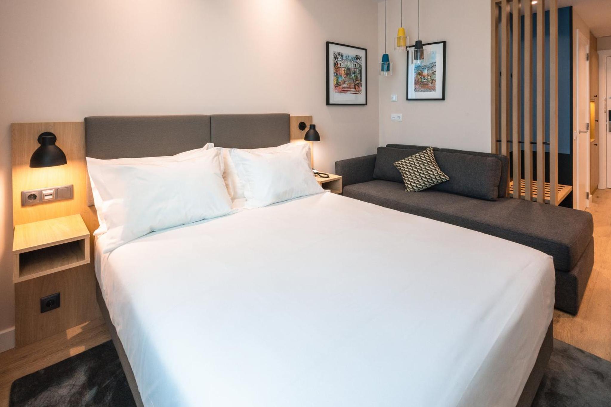 Standard Room - Photo 1