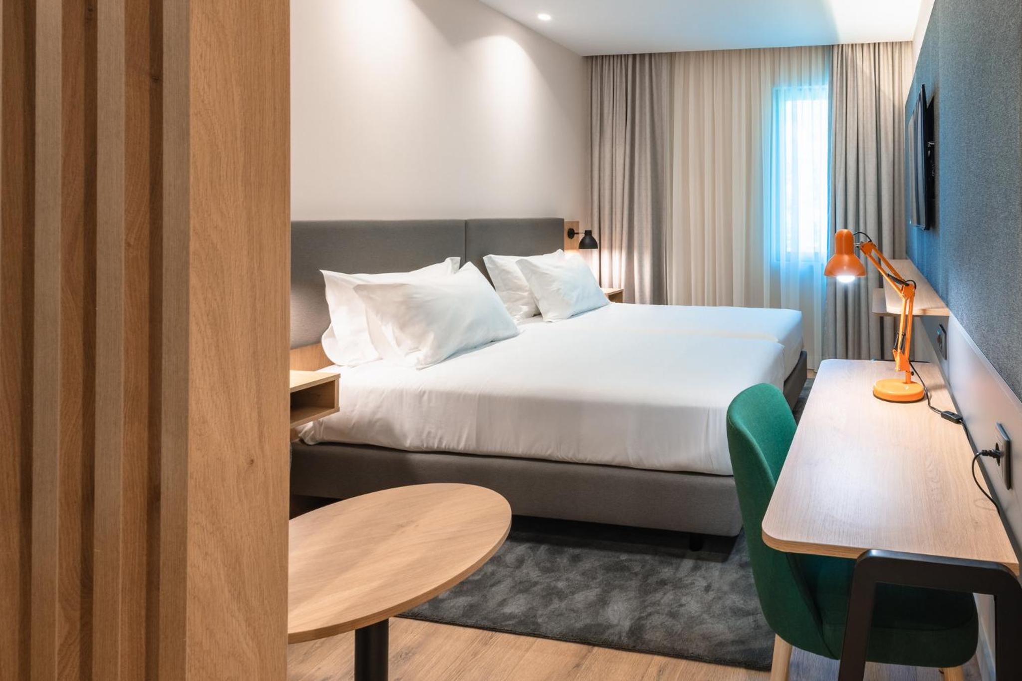 Standard Room - Photo 8