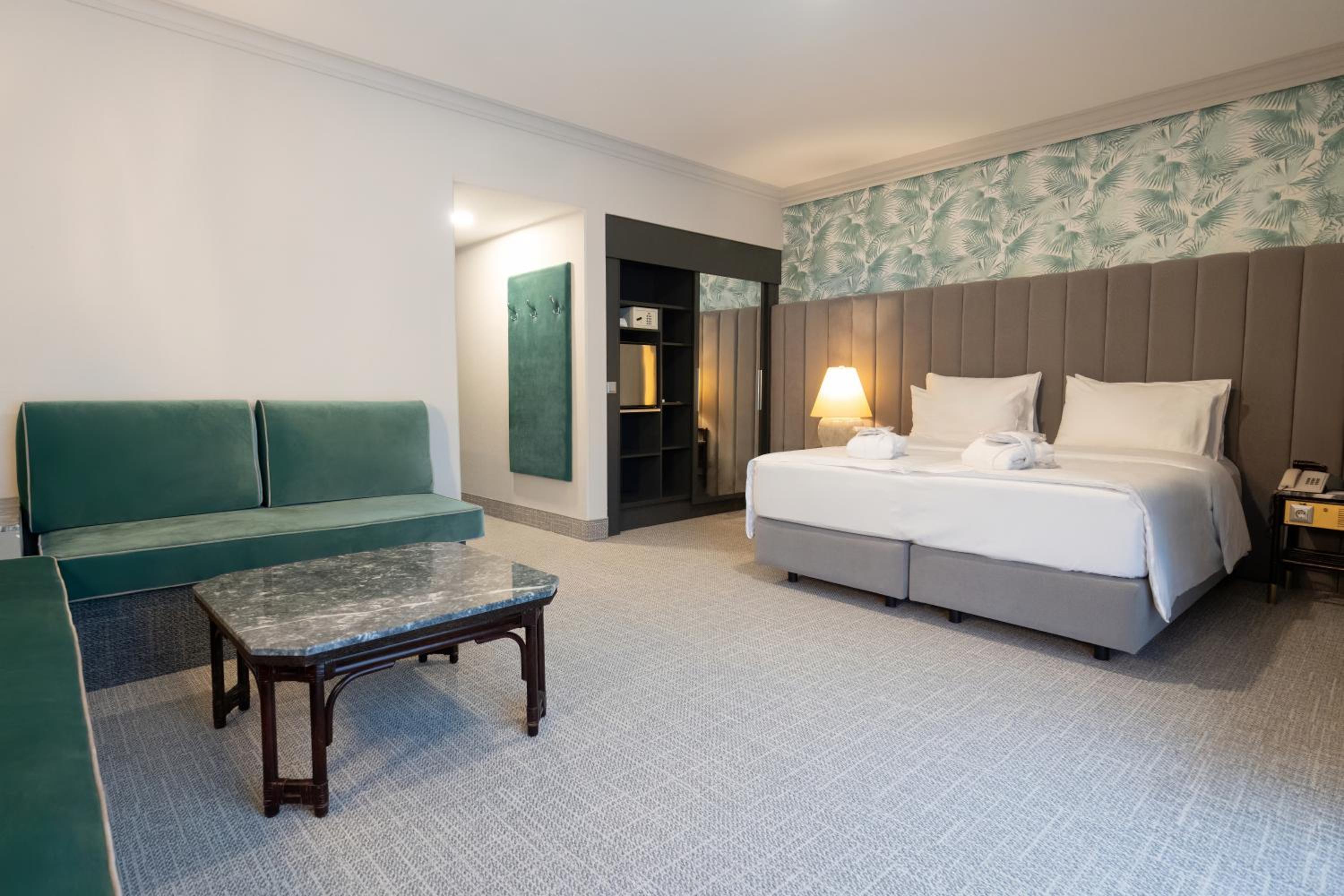 Junior Suite - Photo 1