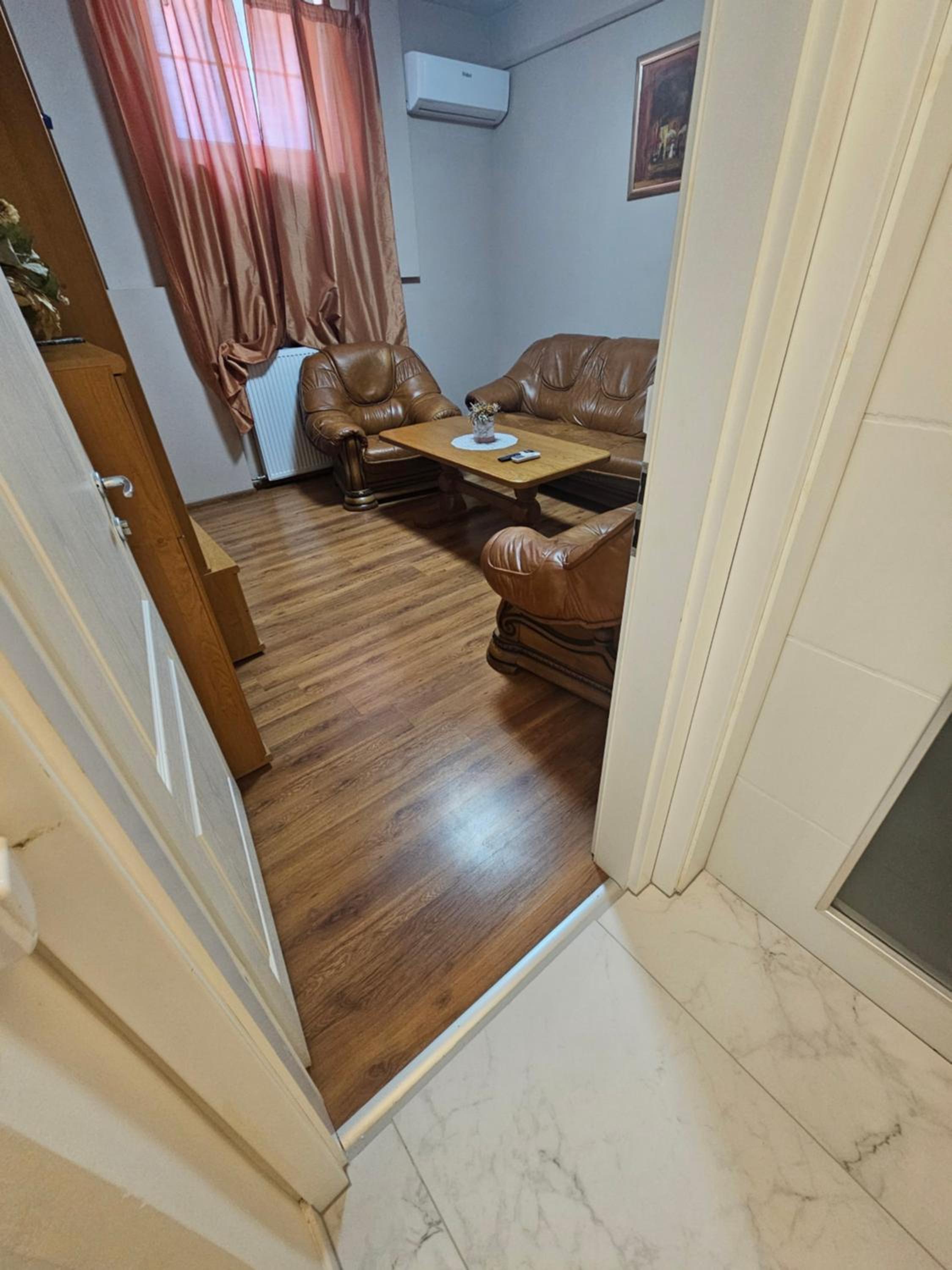 Three-Bedroom Apartment - Photo 7