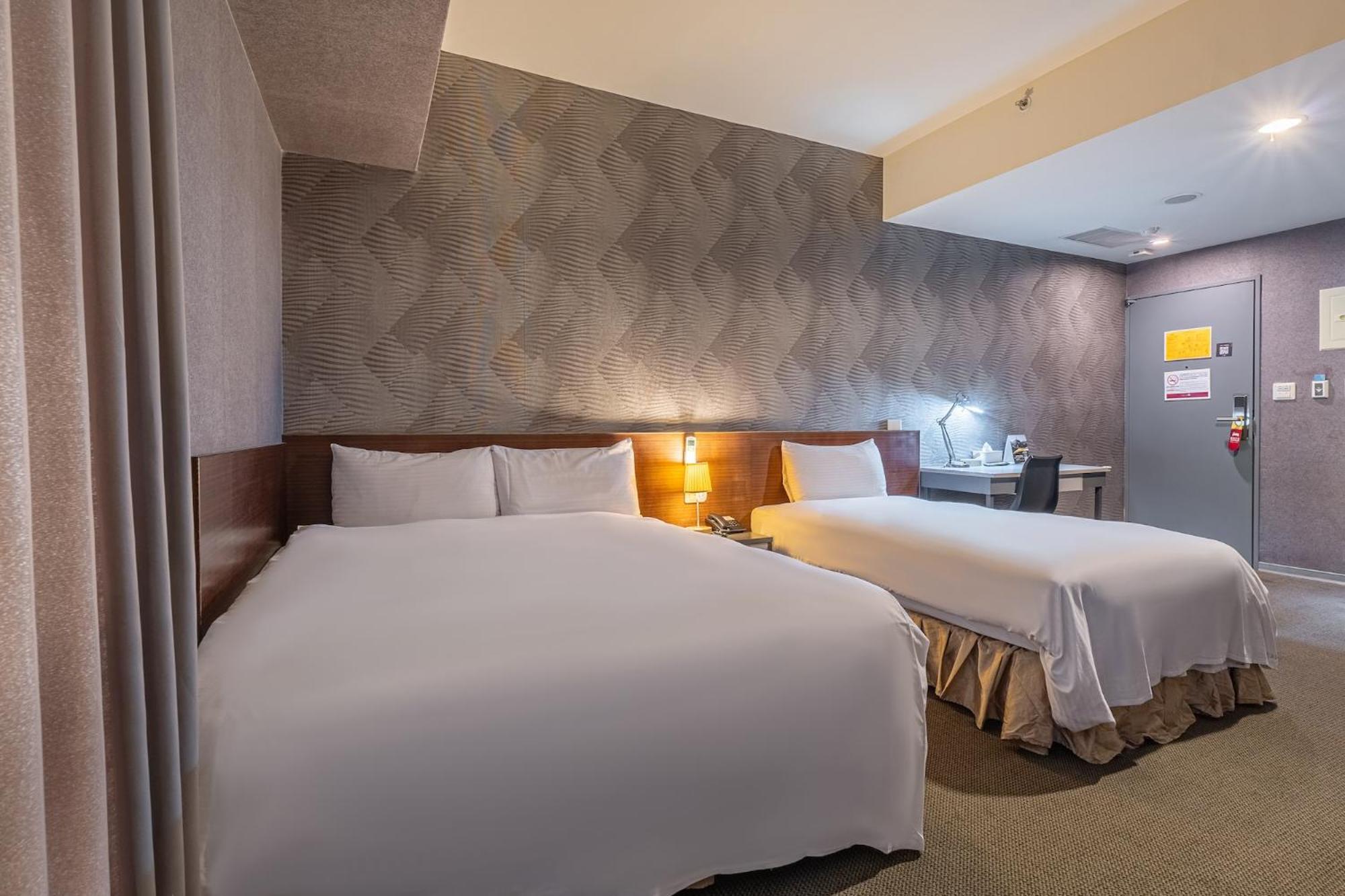 Business Triple Room photo 3