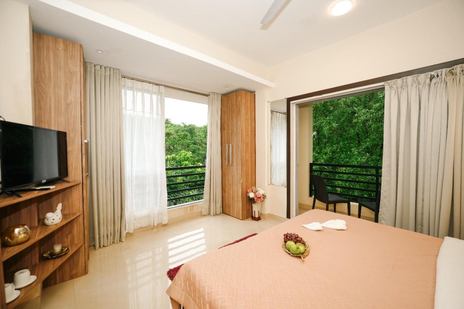 Villa photo 2
