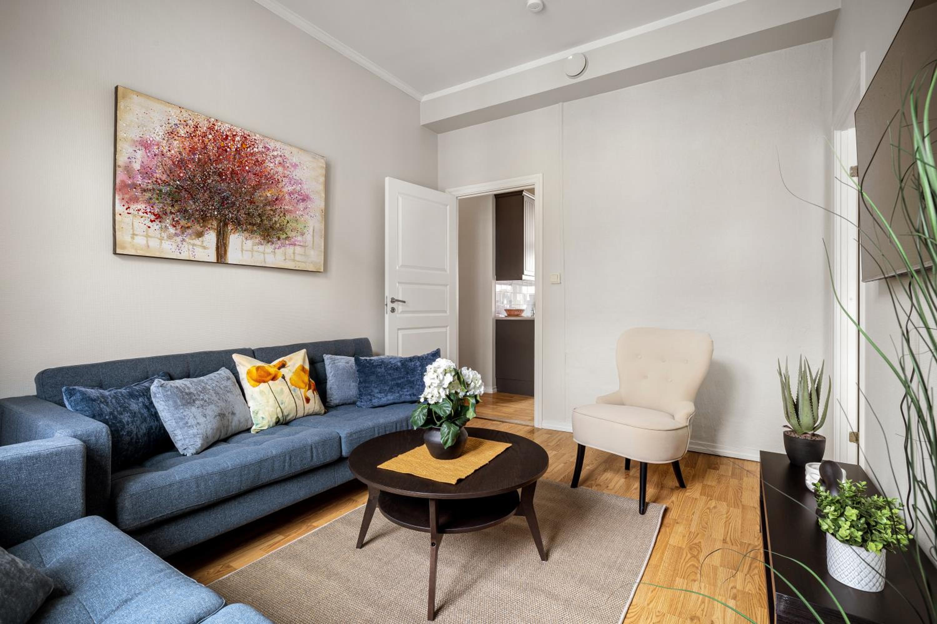 Three-Bedroom Apartment-First.Floor - Photo 14