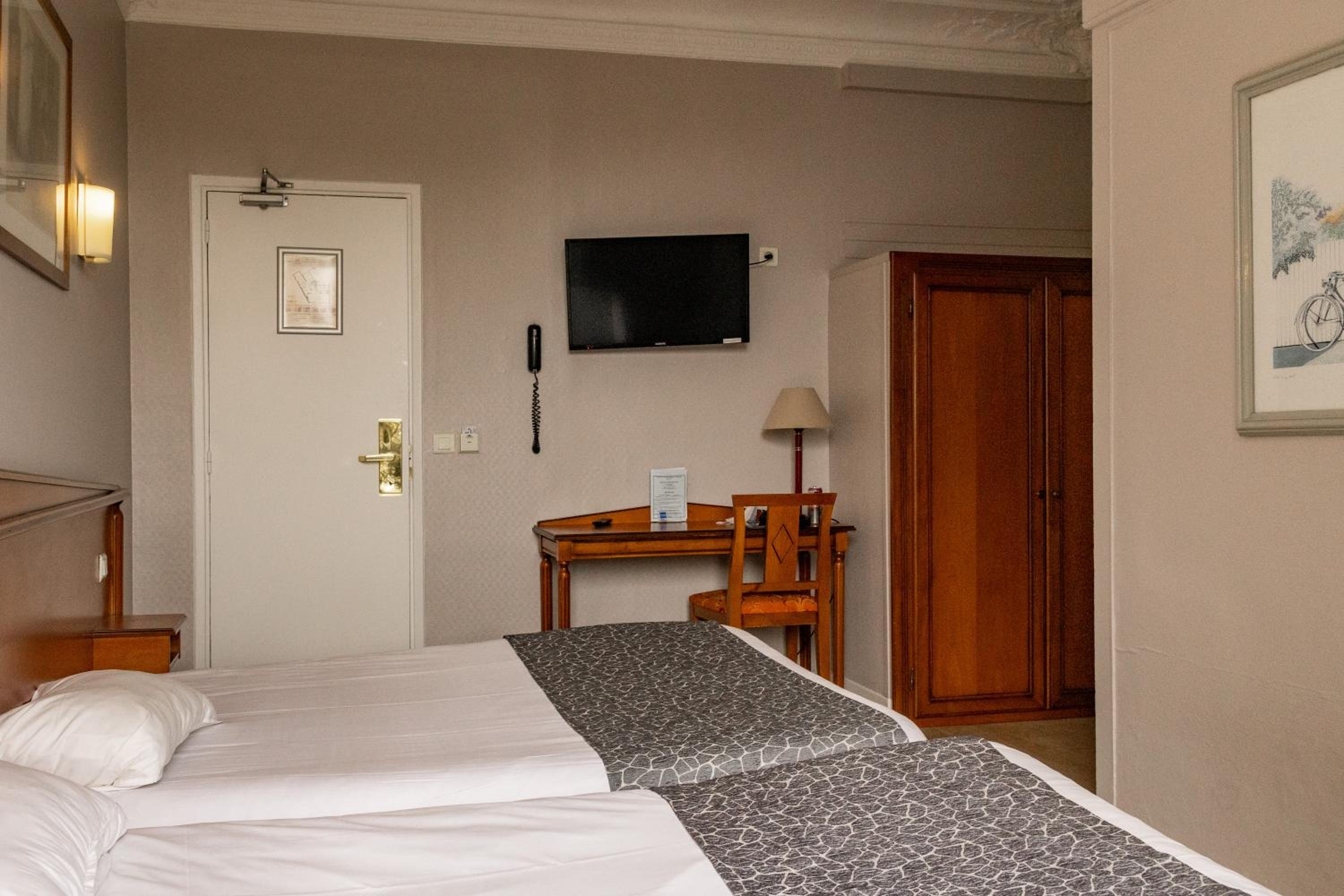 Quadruple Room photo 1