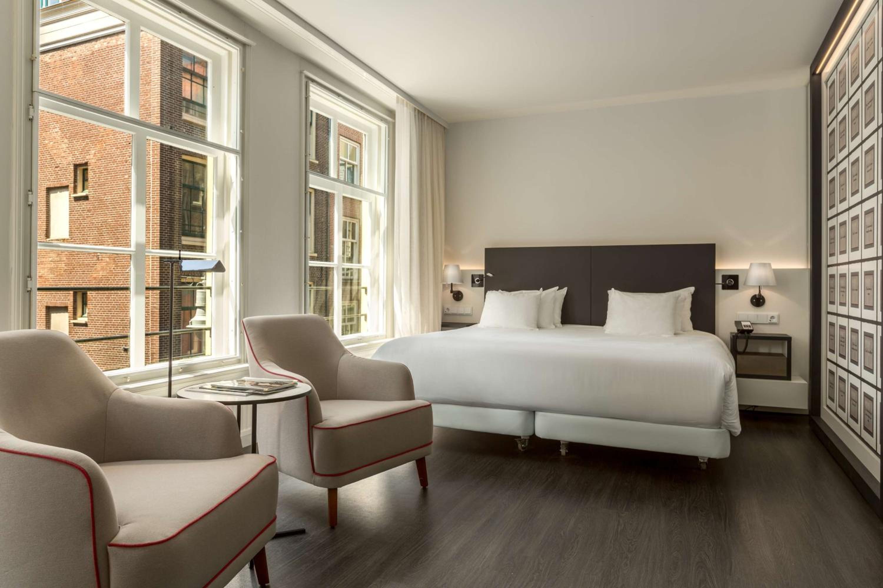 Superior Double Or Twin Room With View Free Parking Promo