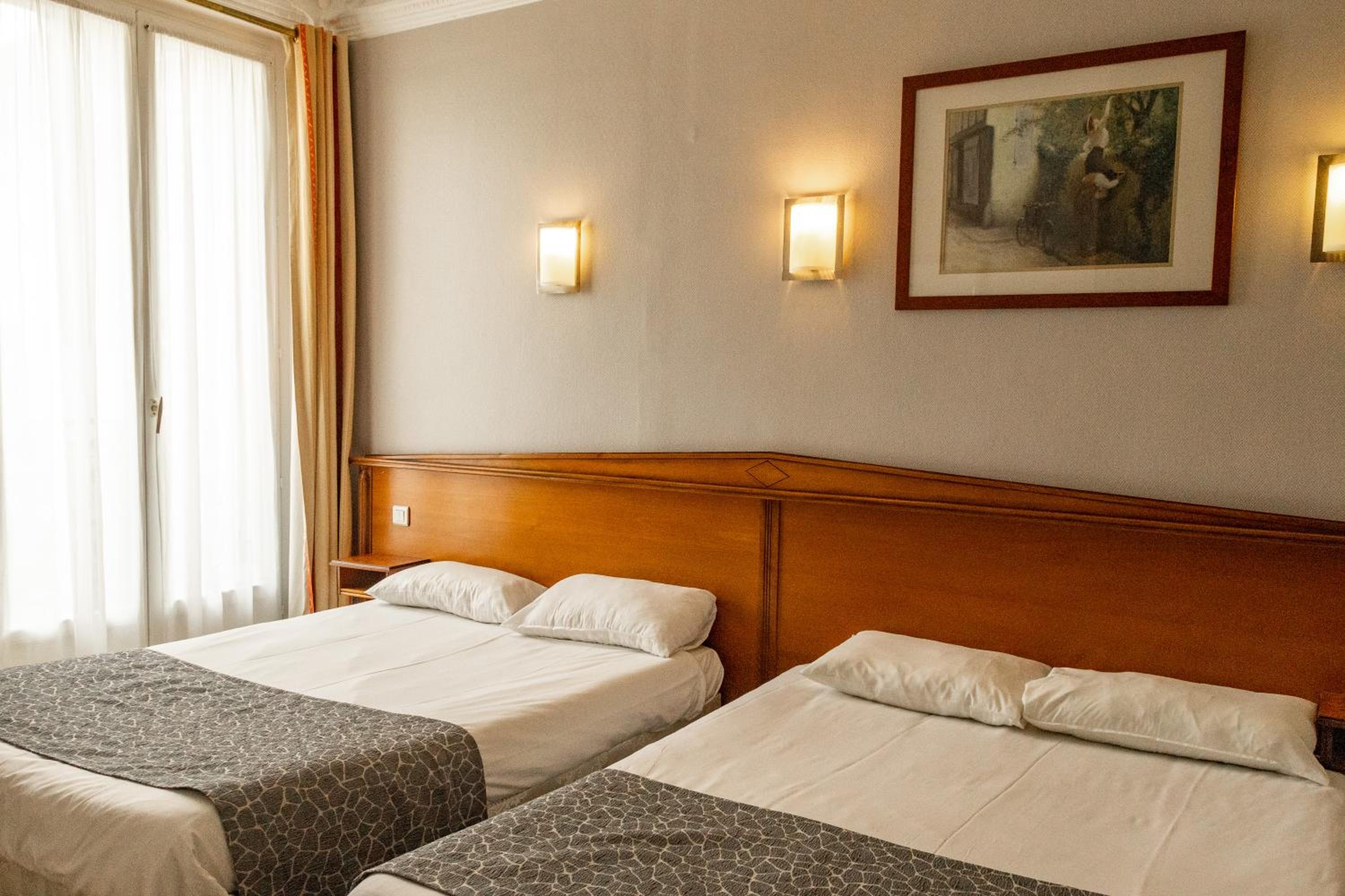 Quadruple Room photo 2