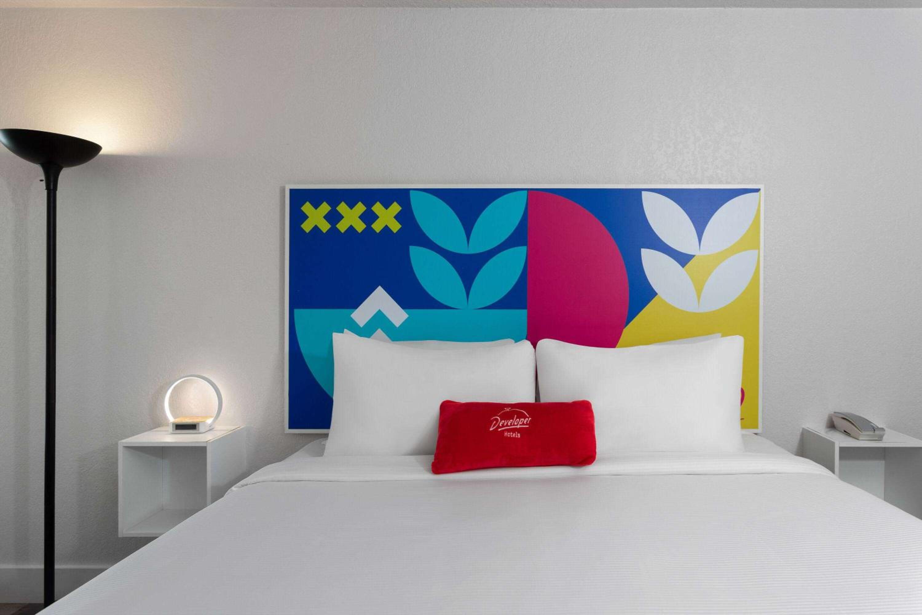 King Room with Mobility/Hearing Access, Roll-In Shower and City View, Non-Smoking at Baymont by Wyndham Orlando Lake Buena Vista South in Kissimmee