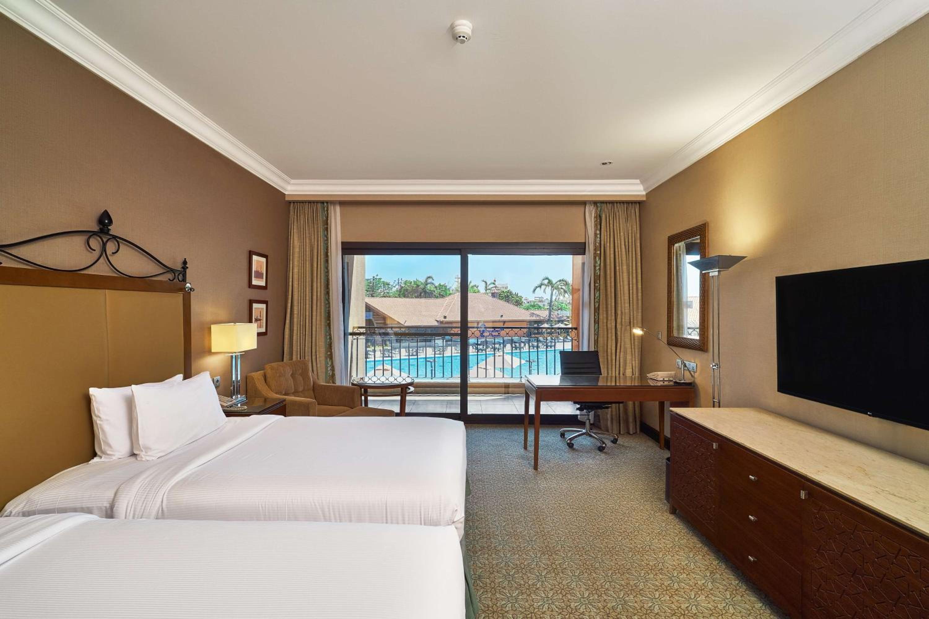 Deluxe Twin Room with Pool View