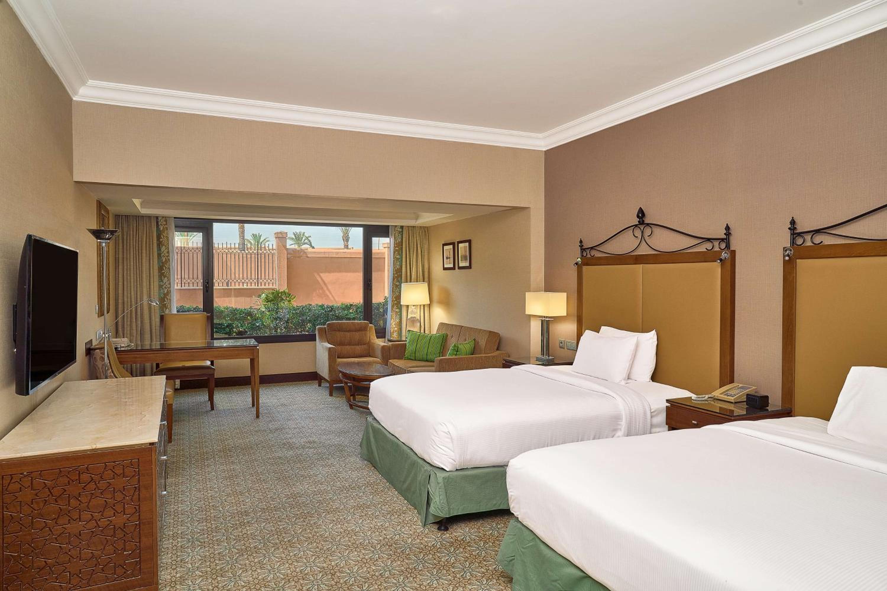 Two Queen Beds Family Room